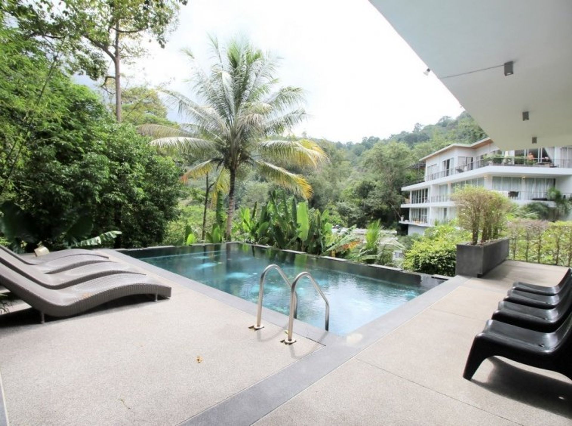 Condominium in Tambon Kamala, Chang Wat Phuket 11739807