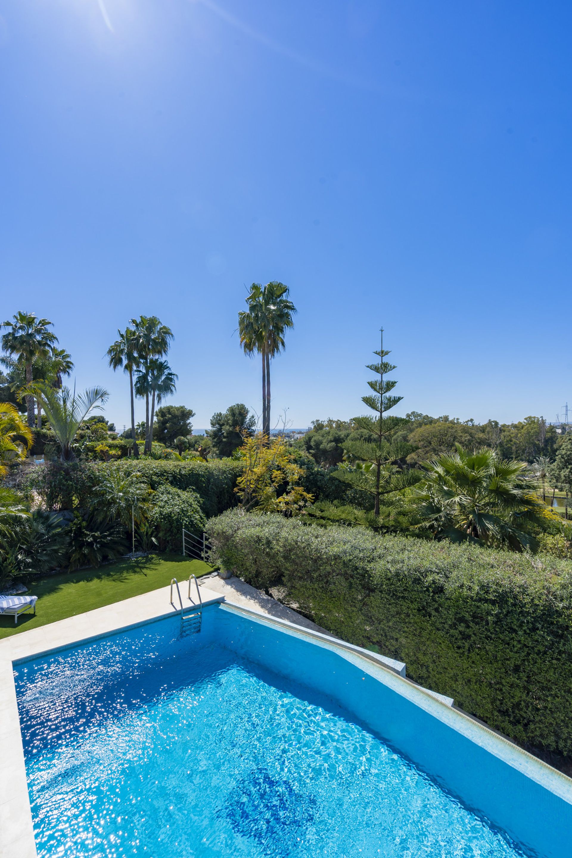 rumah dalam Estepona, Andalucía 11739964