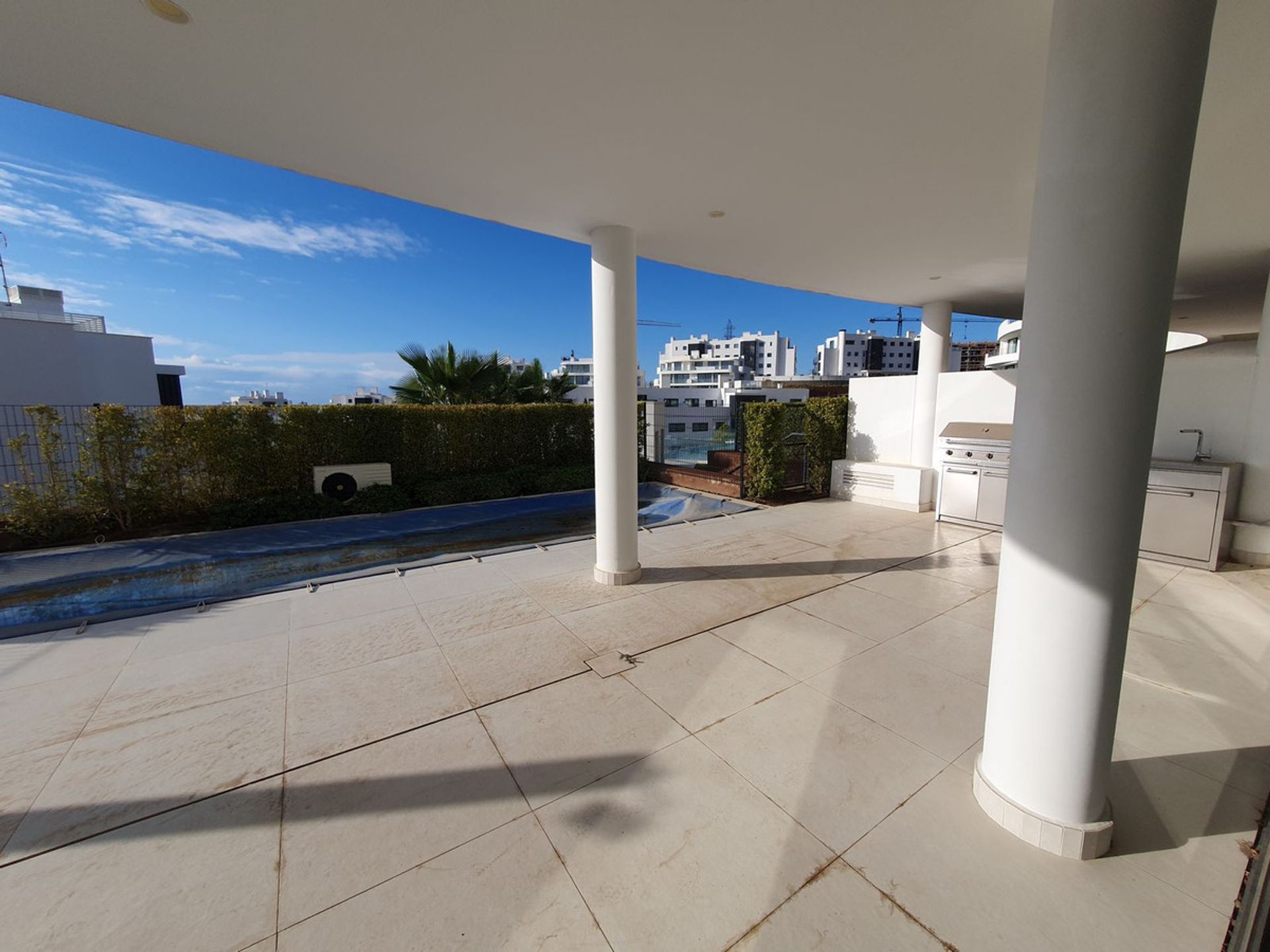 Condominium dans Fuengirola, Andalousie 11740356