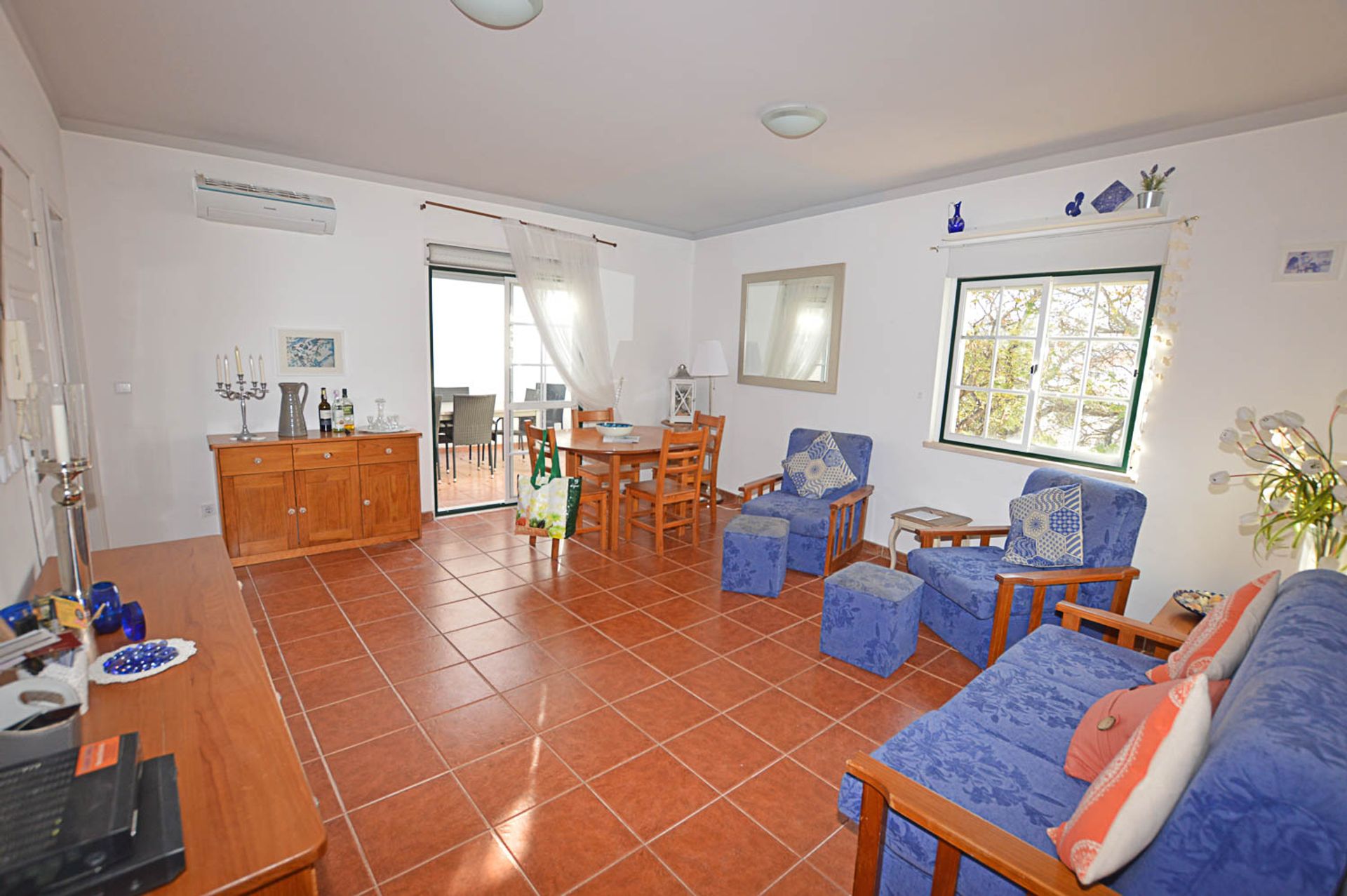 Condominium in , Faro District 11740440