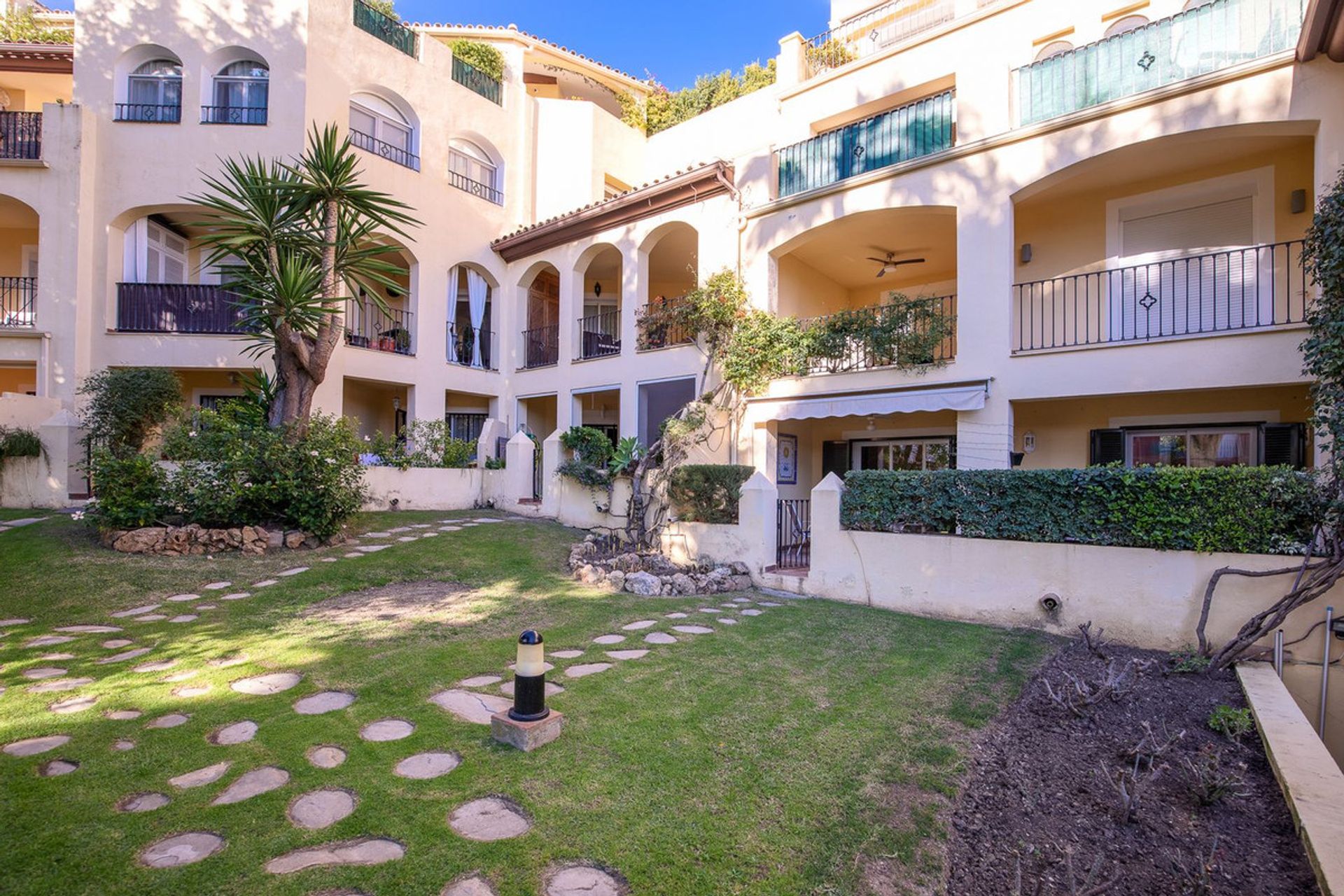 Condominium dans Marbella, Andalucía 11740912