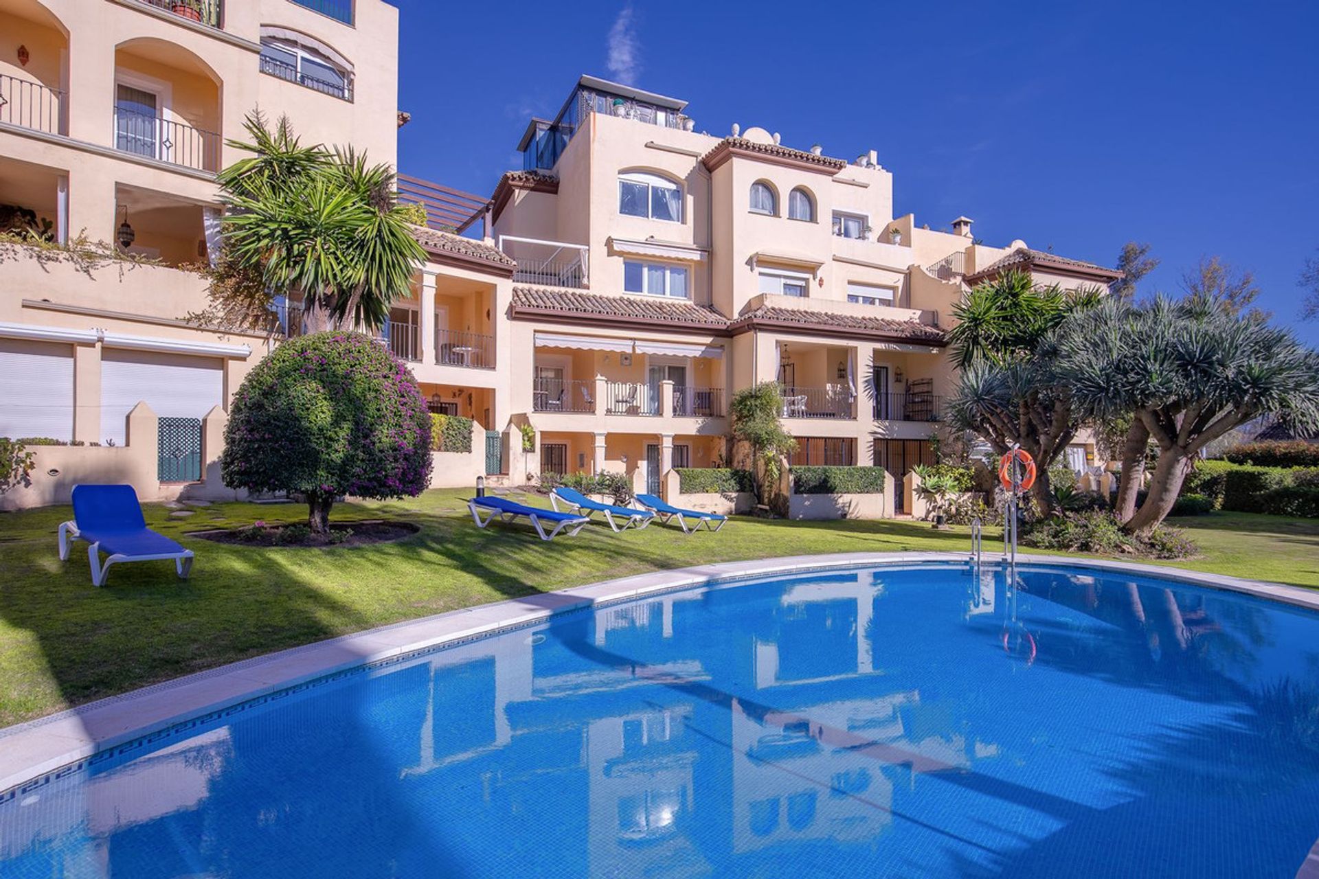 Condominium dans Marbella, Andalousie 11740912