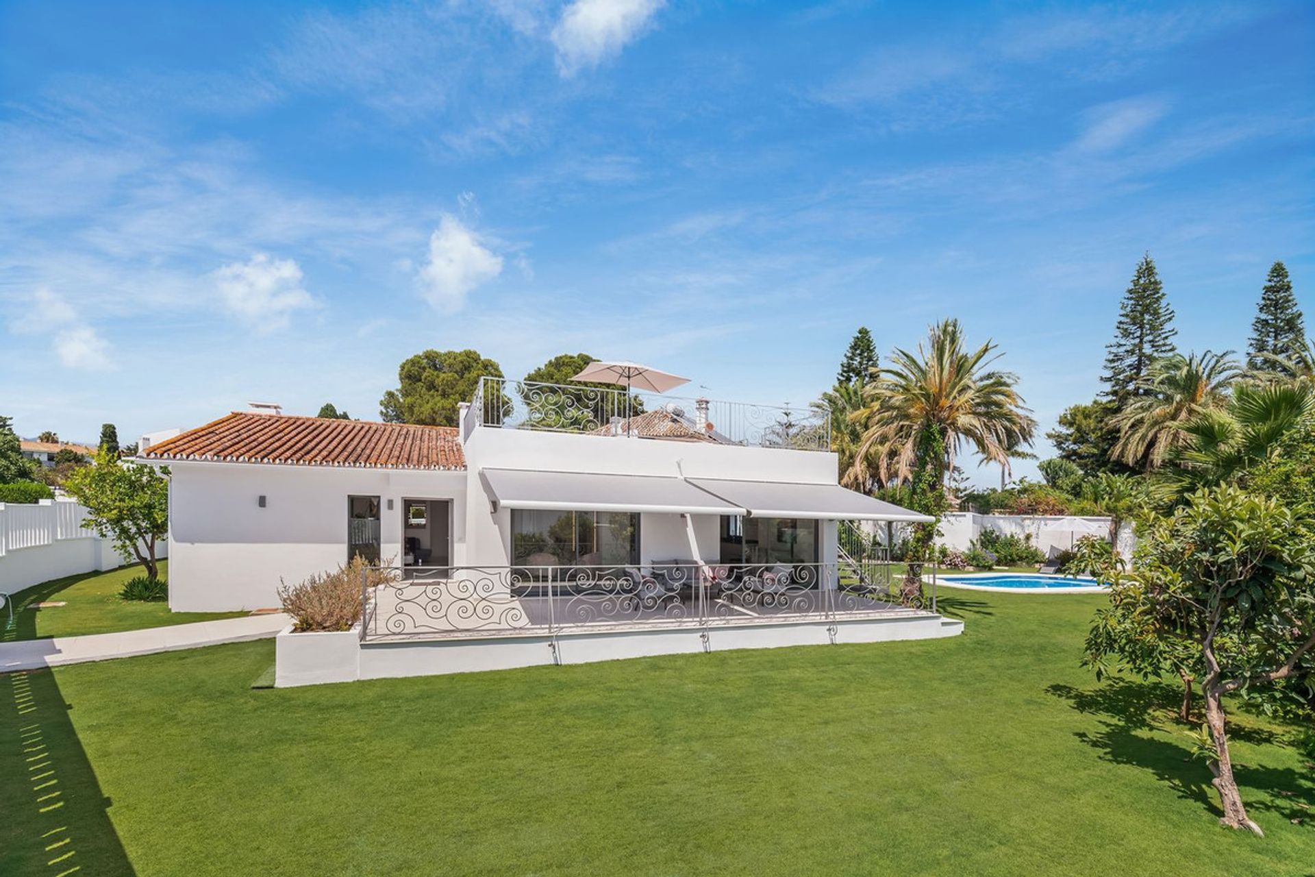 House in San Pedro Alcántara, Andalucía 11741029