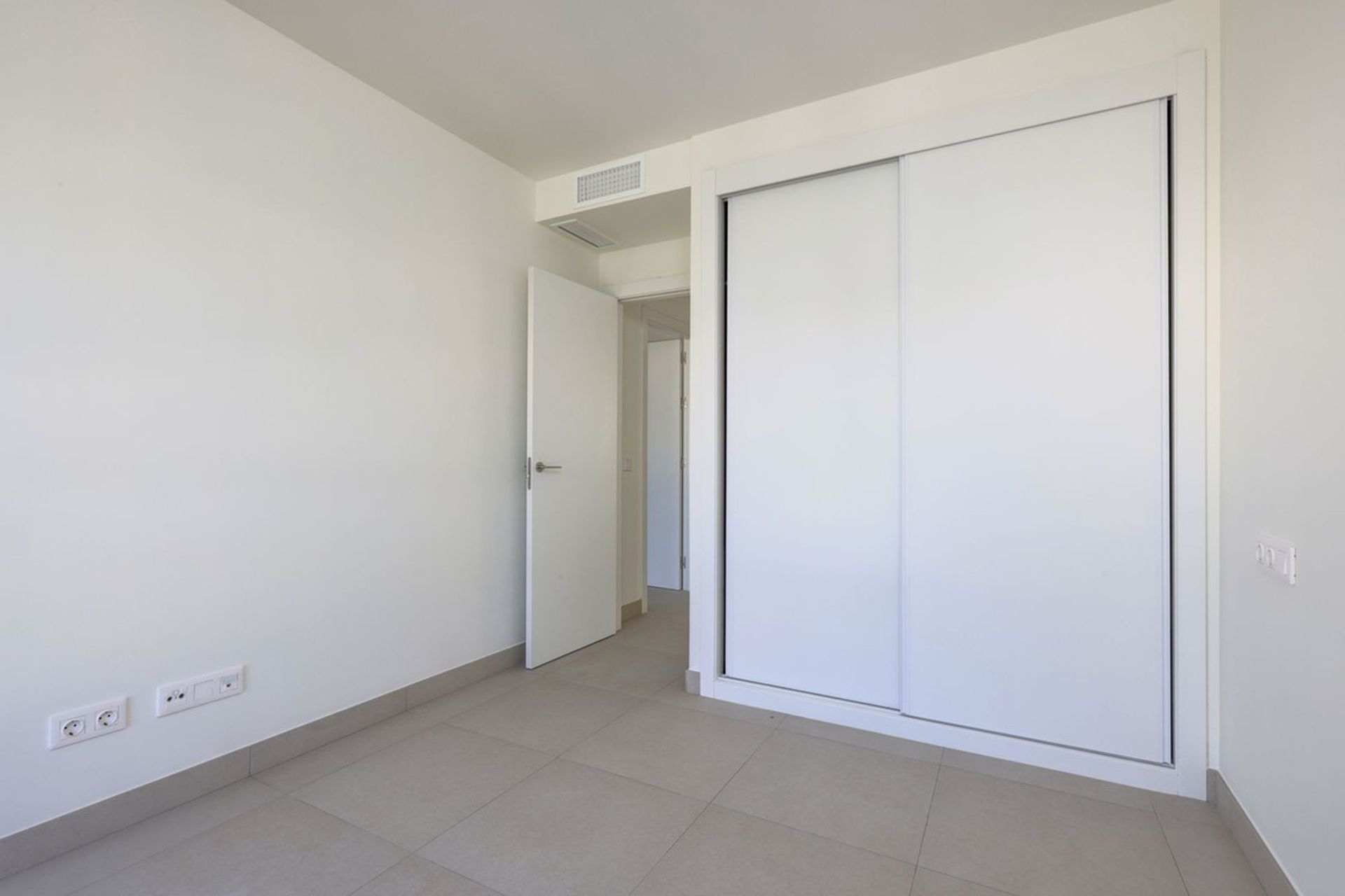 Condominium in La Cala de Mijas, Andalusia 11741152