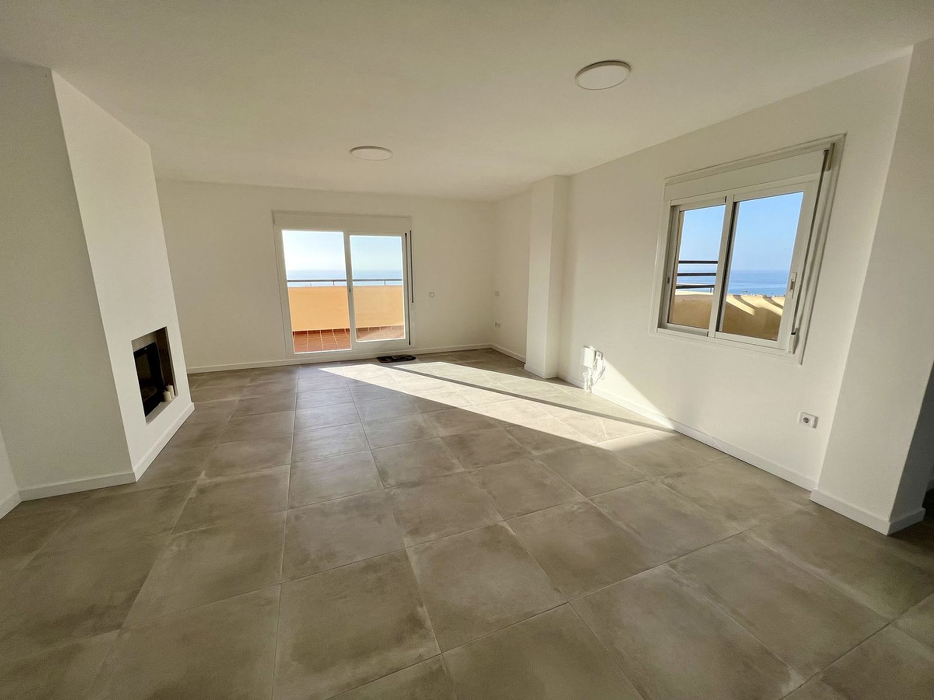 Condominium dans Fuengirola, Andalousie 11741183