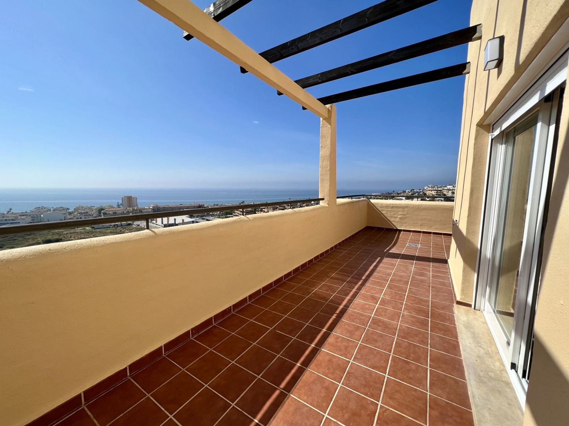 Condominium dans Fuengirola, Andalousie 11741183