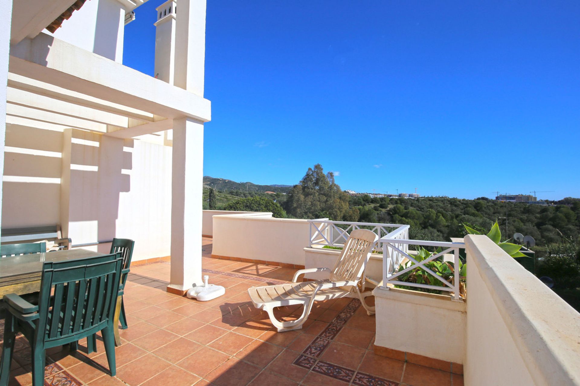 Condominium in Marbella, Andalusia 11742490