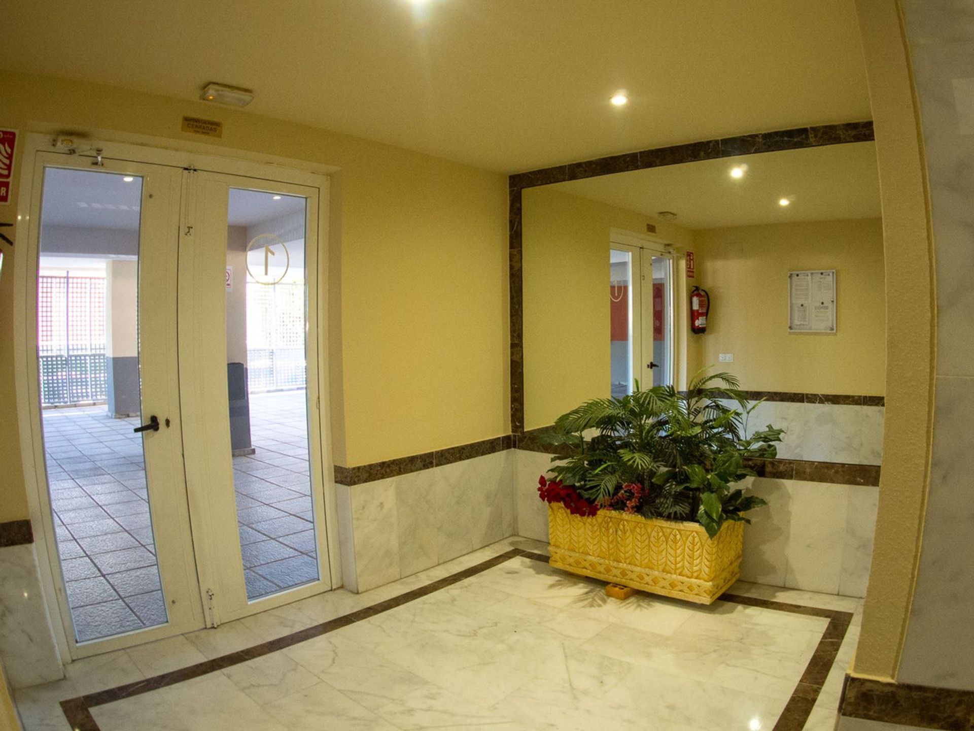 Condominio nel Las Lagunas, Andalusia 11743839