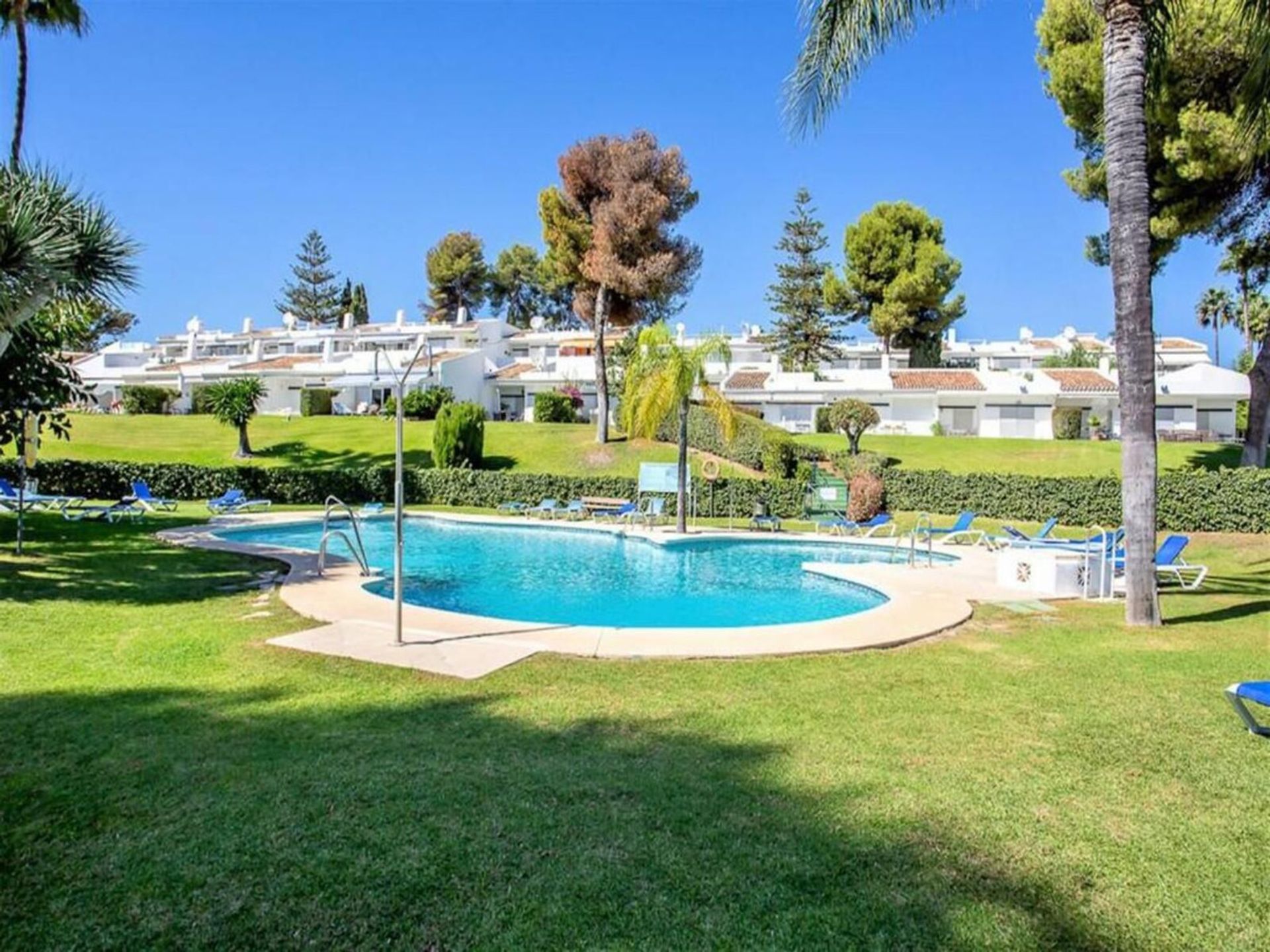 Condominium dans Marbella, Andalucía 11745348