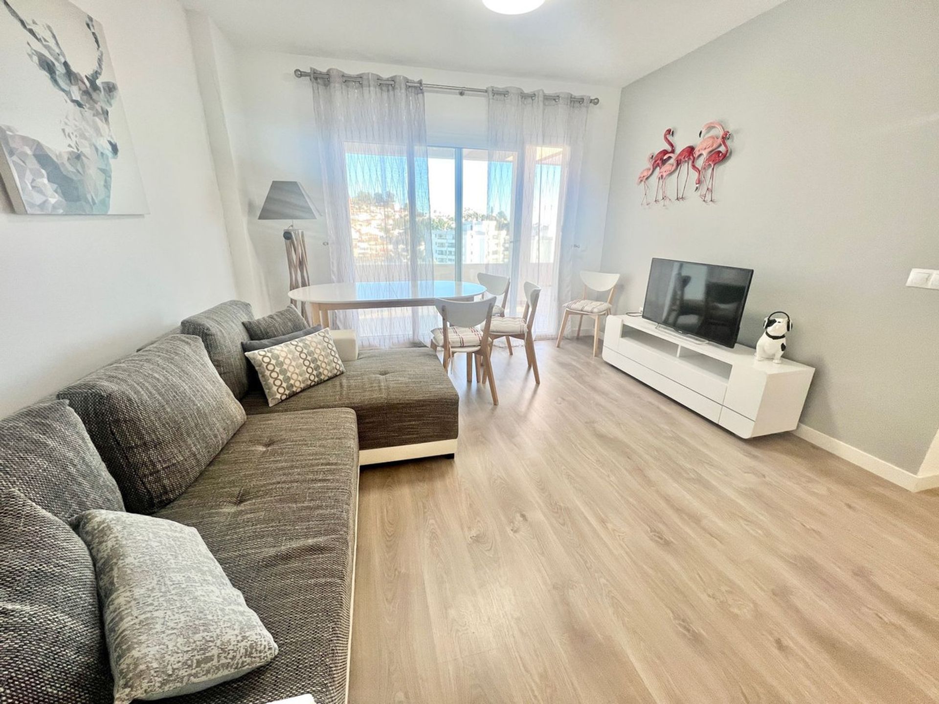 Condominium in Marbella, Andalusië 11745363