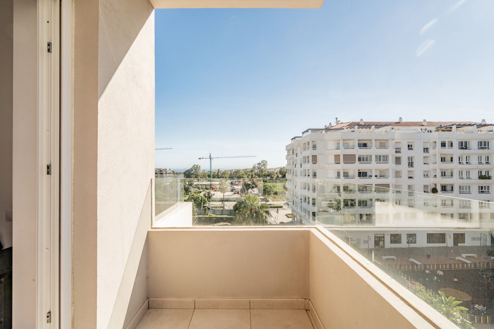 Condominium in Marbella, Andalucía 11745715