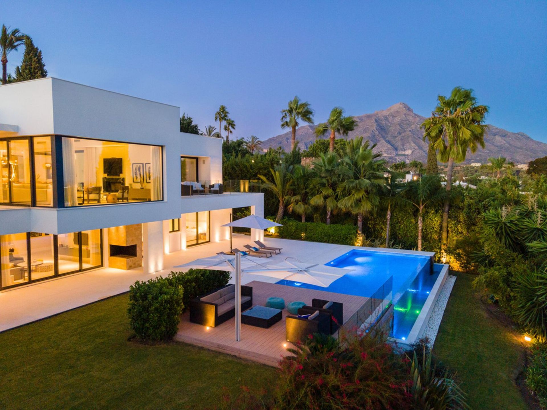 Haus im Marbella, Andalucía 11746512