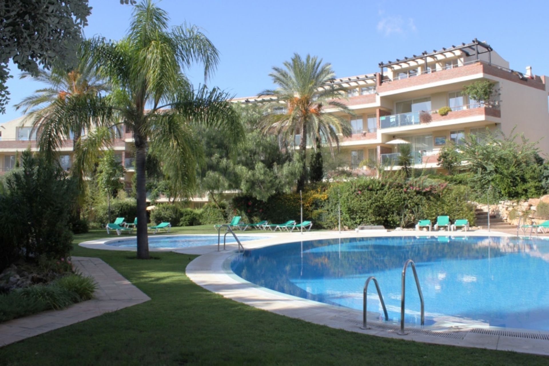 Condominio nel Fuengirola, Andalusia 11746990