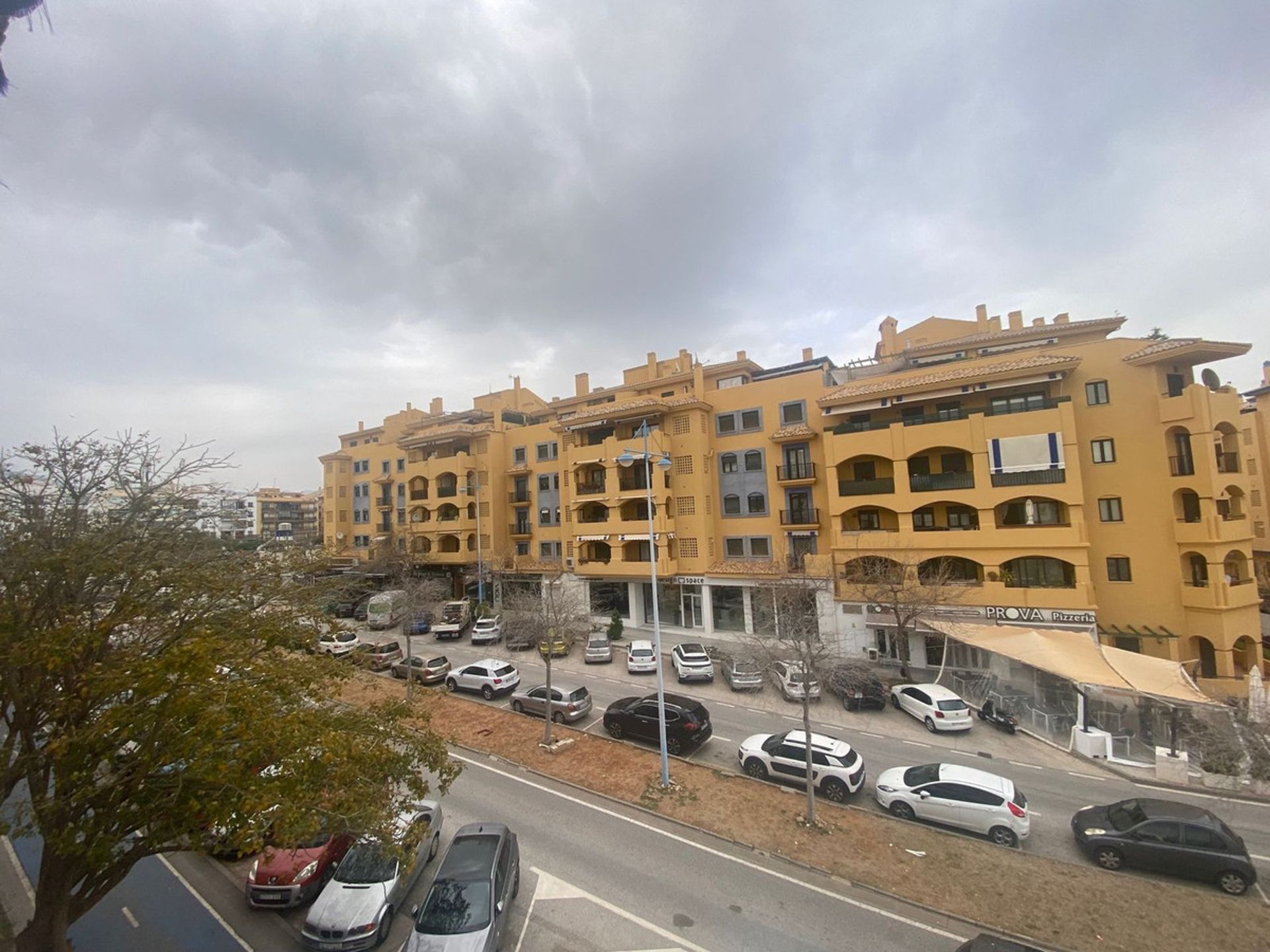 Condominium in San Pedro de Alcántara, Andalusia 11747277