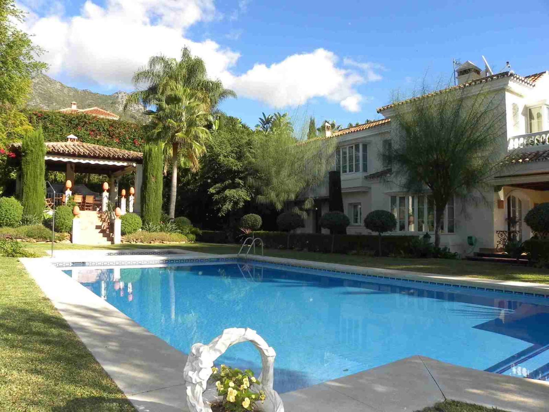 Haus im Marbella, Andalusien 11747491