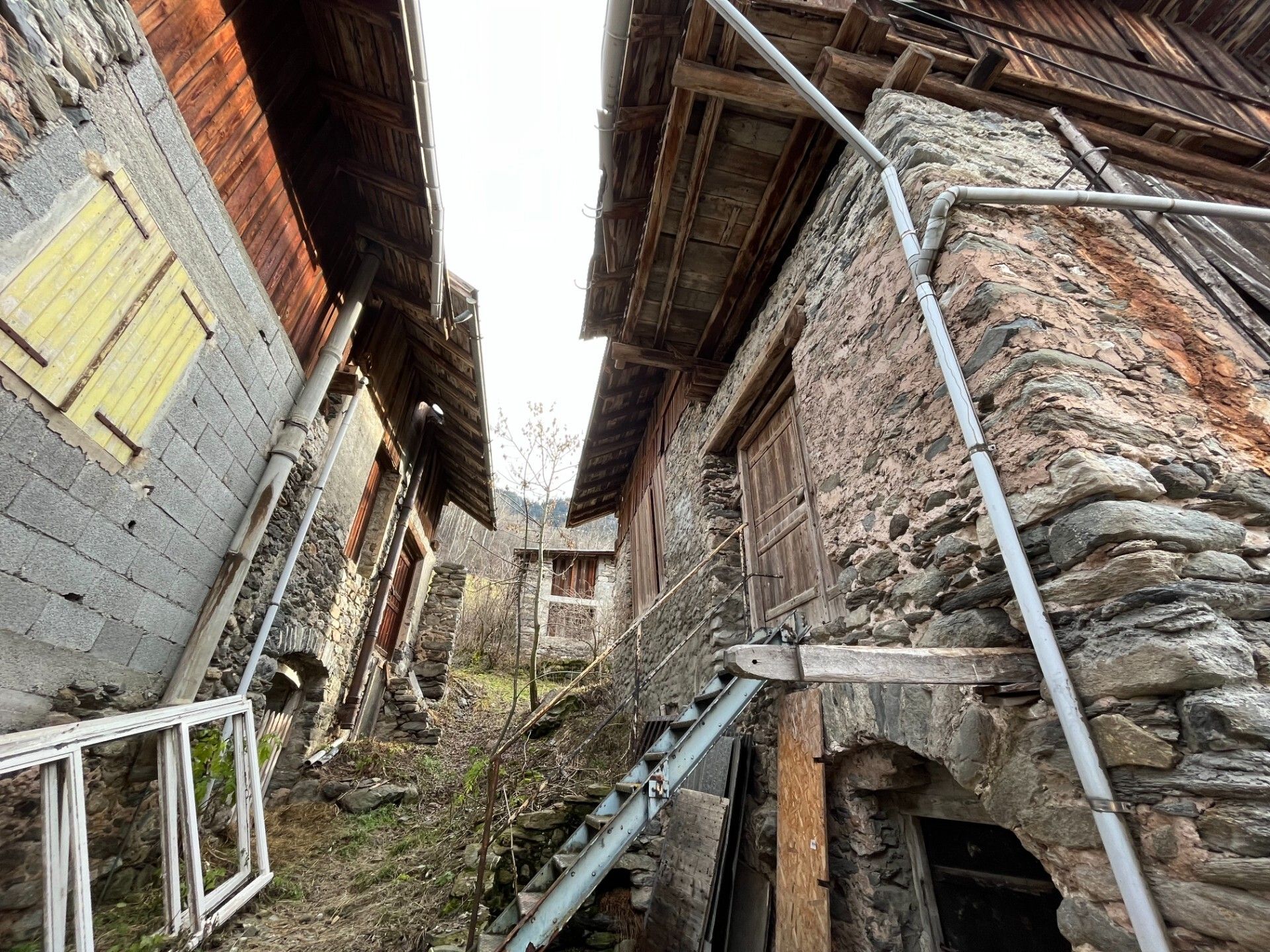 House in Les Belleville, Auvergne-Rhône-Alpes 11747533