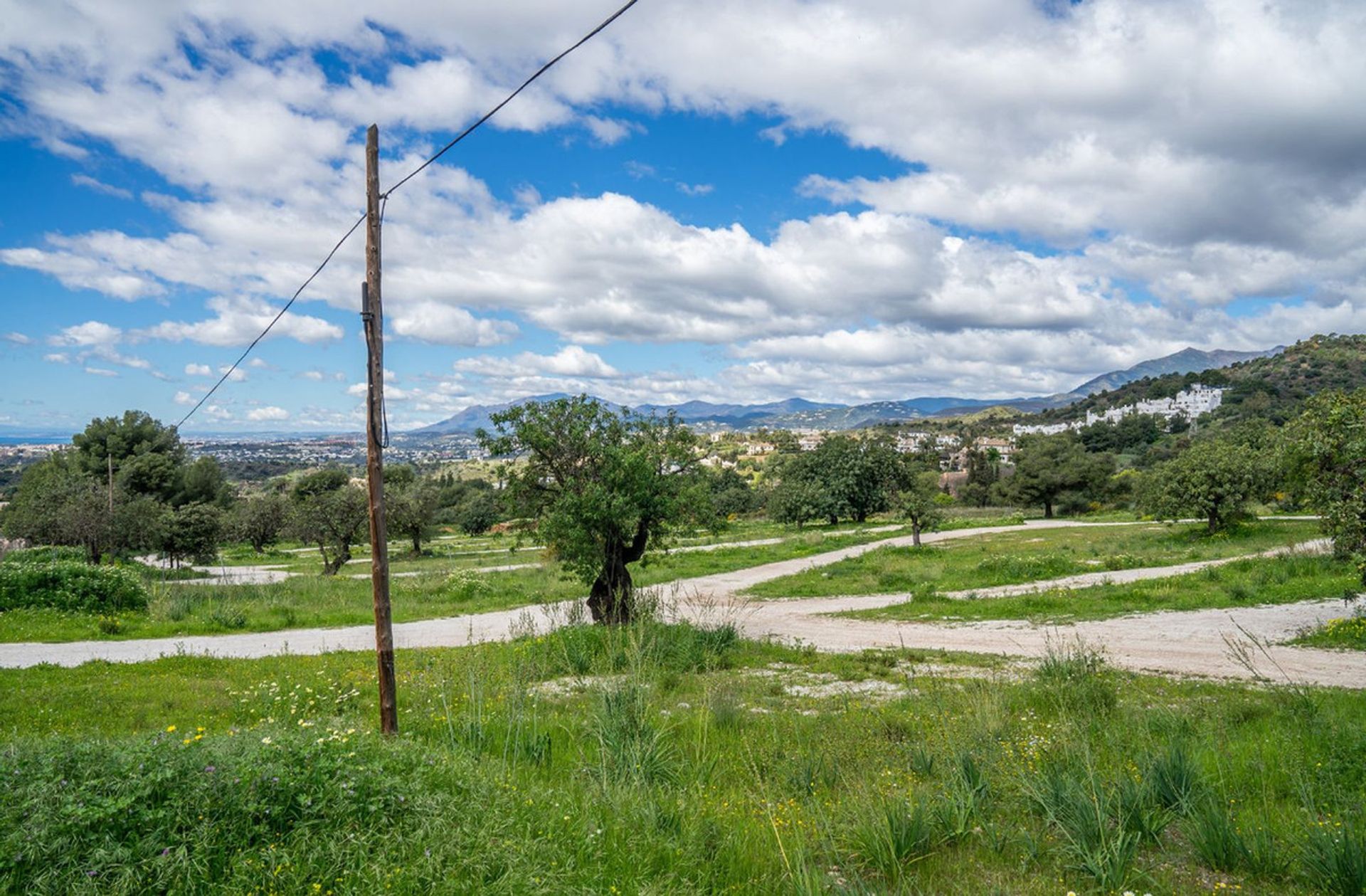 土地 在 Marbella, Andalucía 11747608