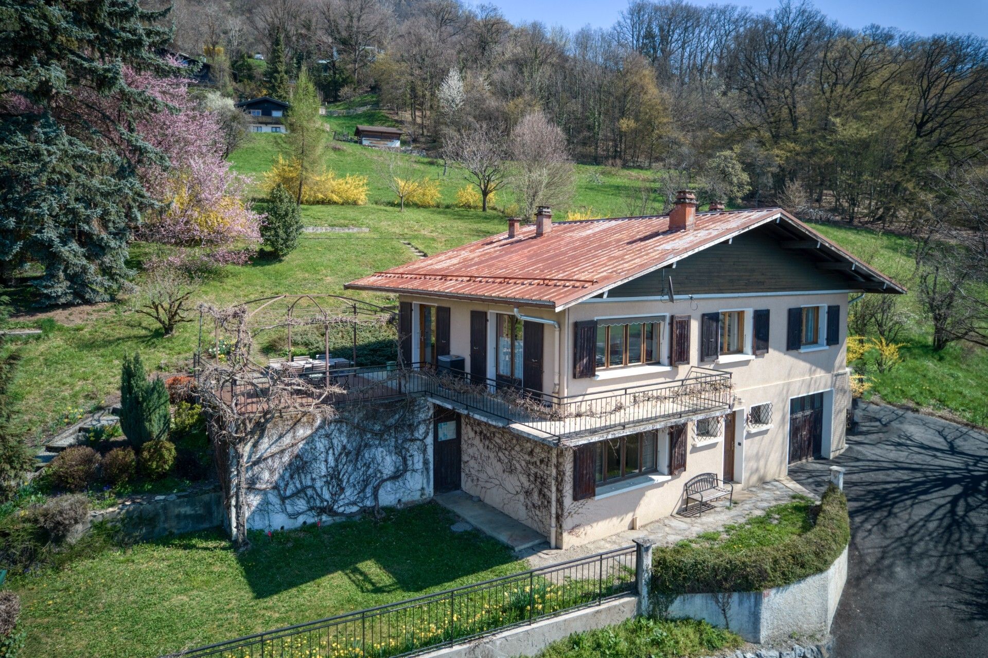 Huis in Saint-Gervais-les-Bains, Auvergne-Rhône-Alpes 11747935