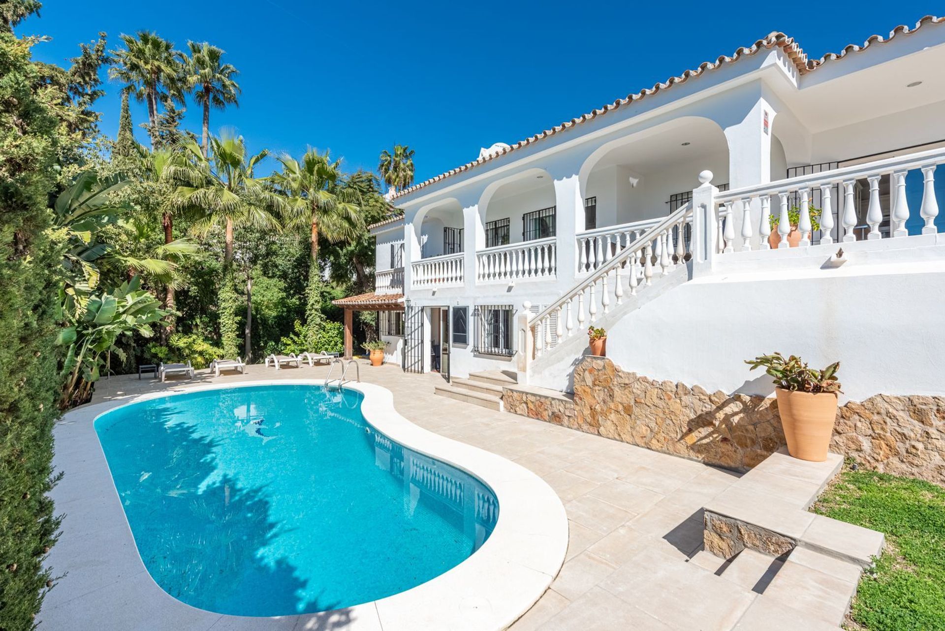 Будинок в Marbella, Andalucía 11748006