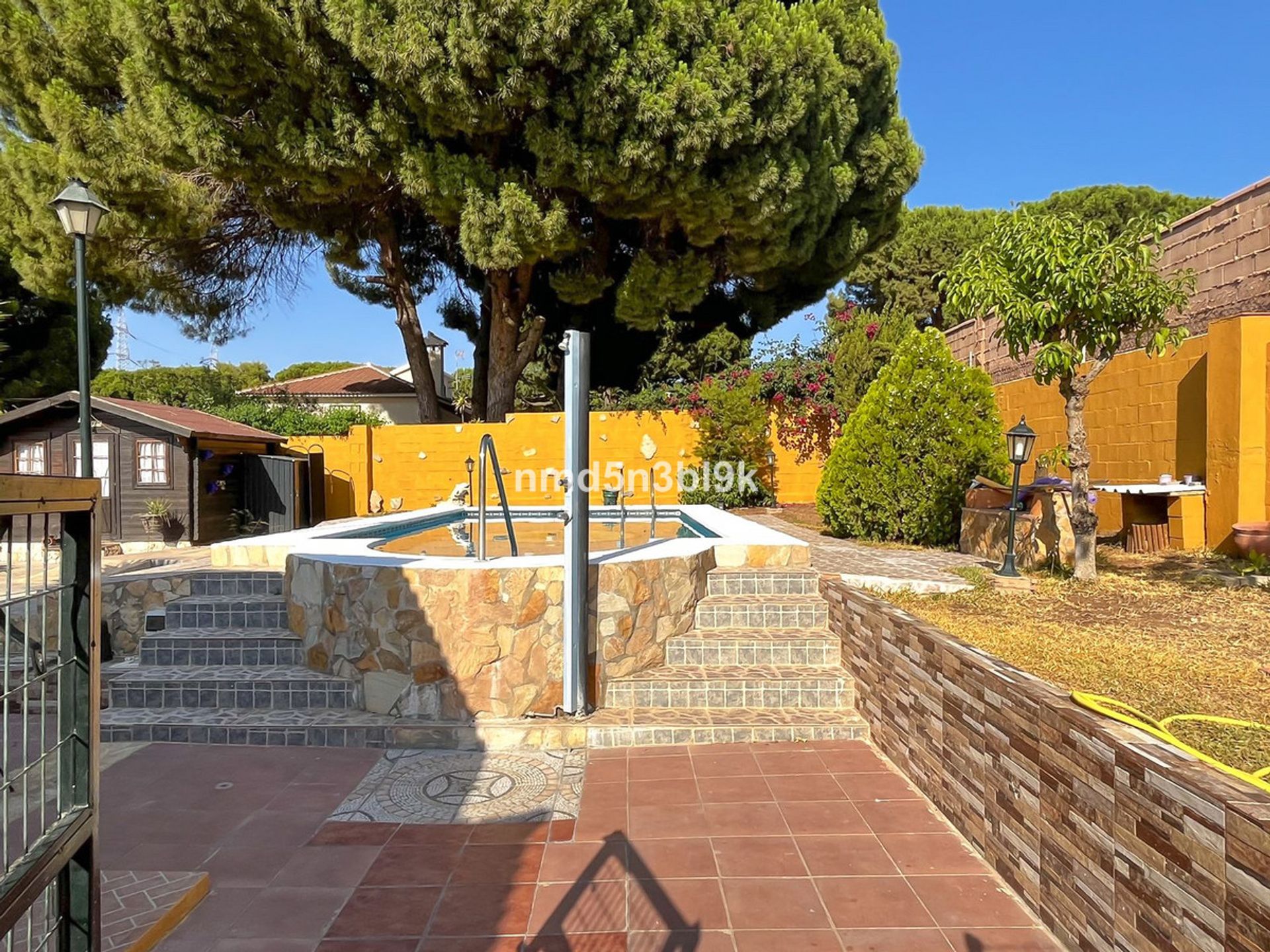 Casa nel Alhaurín de la Torre, Andalusia 11748030