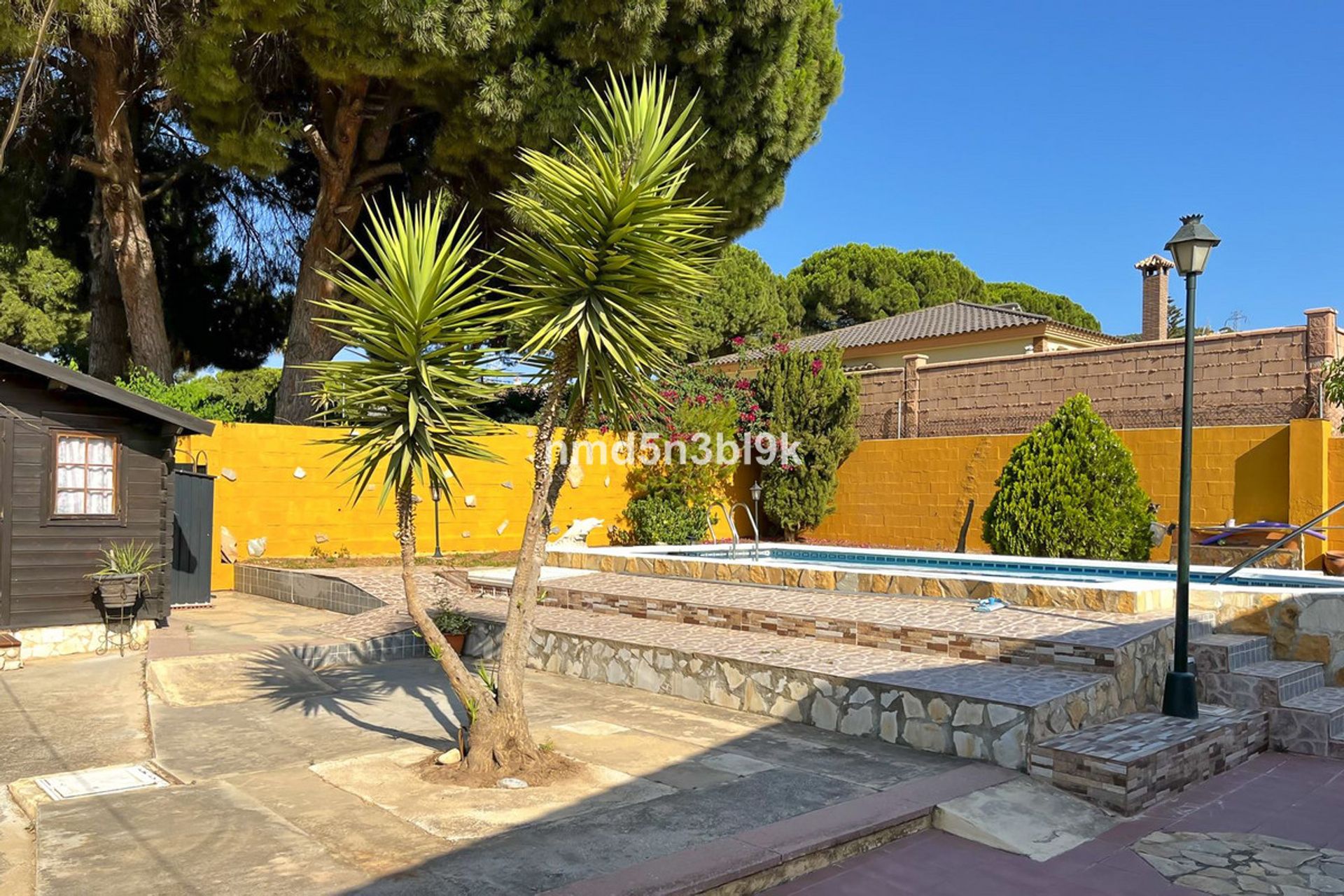 Casa nel Alhaurín de la Torre, Andalusia 11748030