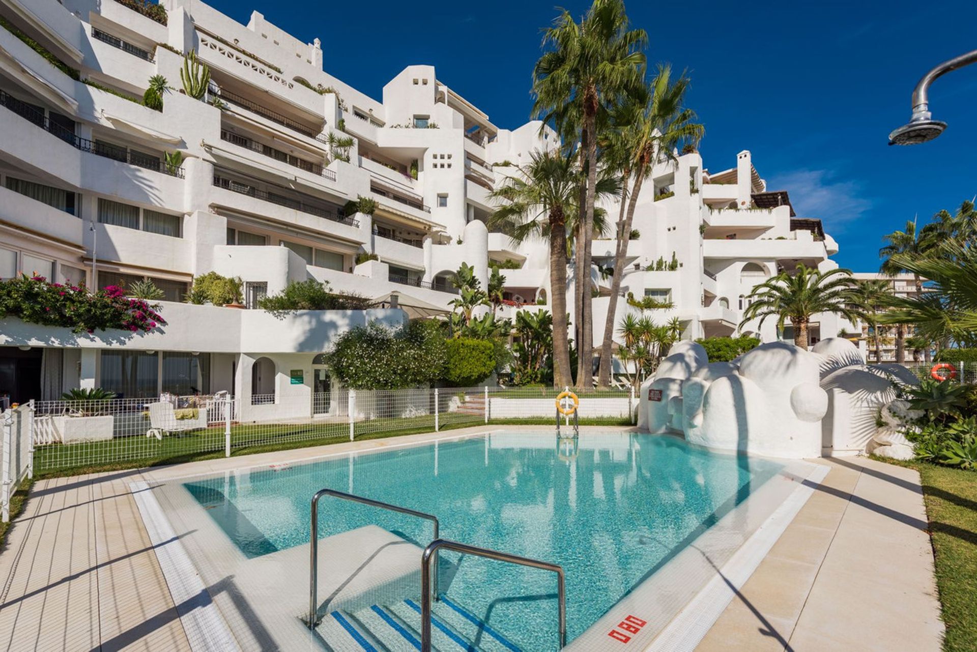 Condominium in Torremolinos, Andalusië 11748285