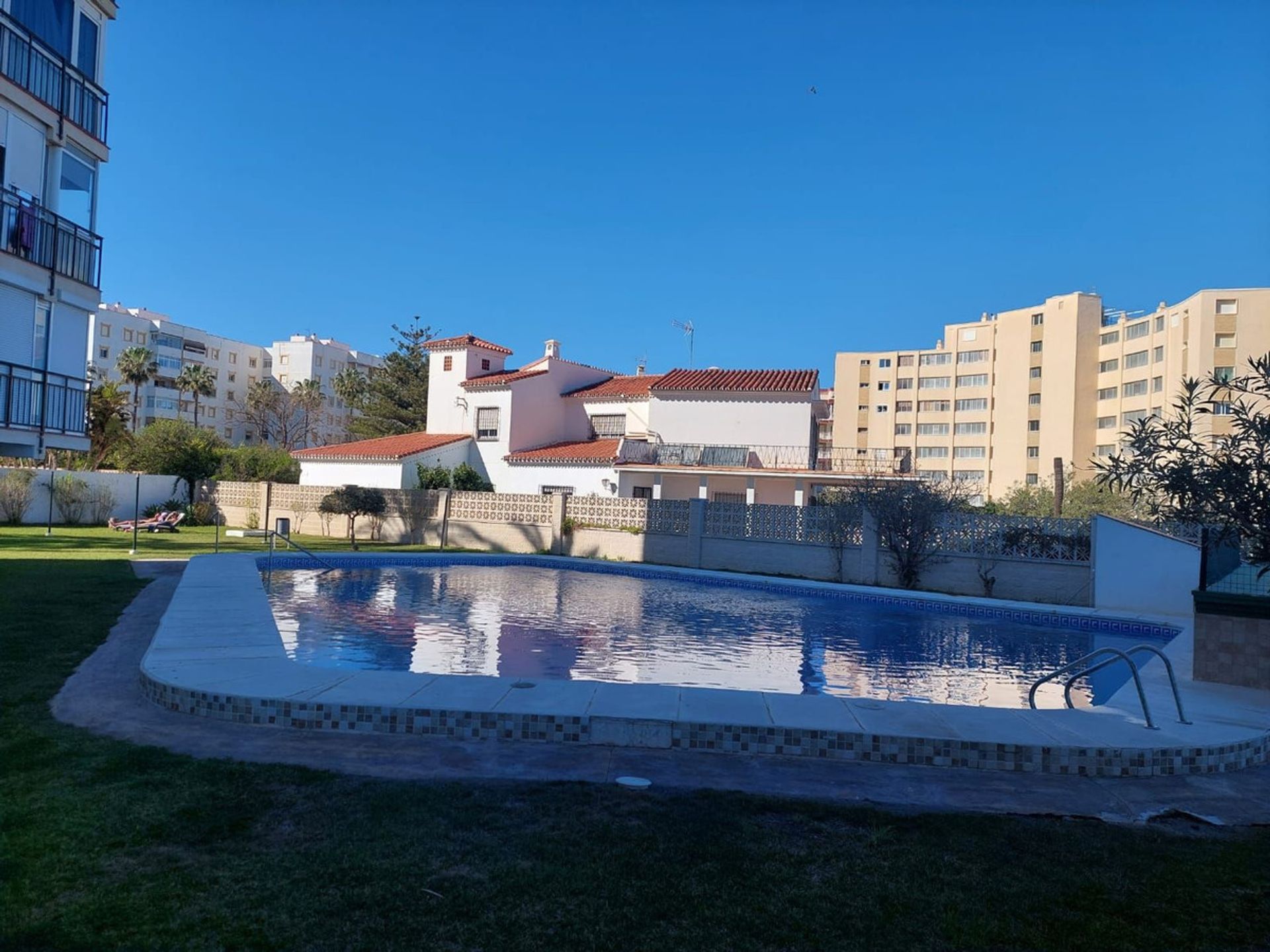 Condominium dans , Andalusia 11748293