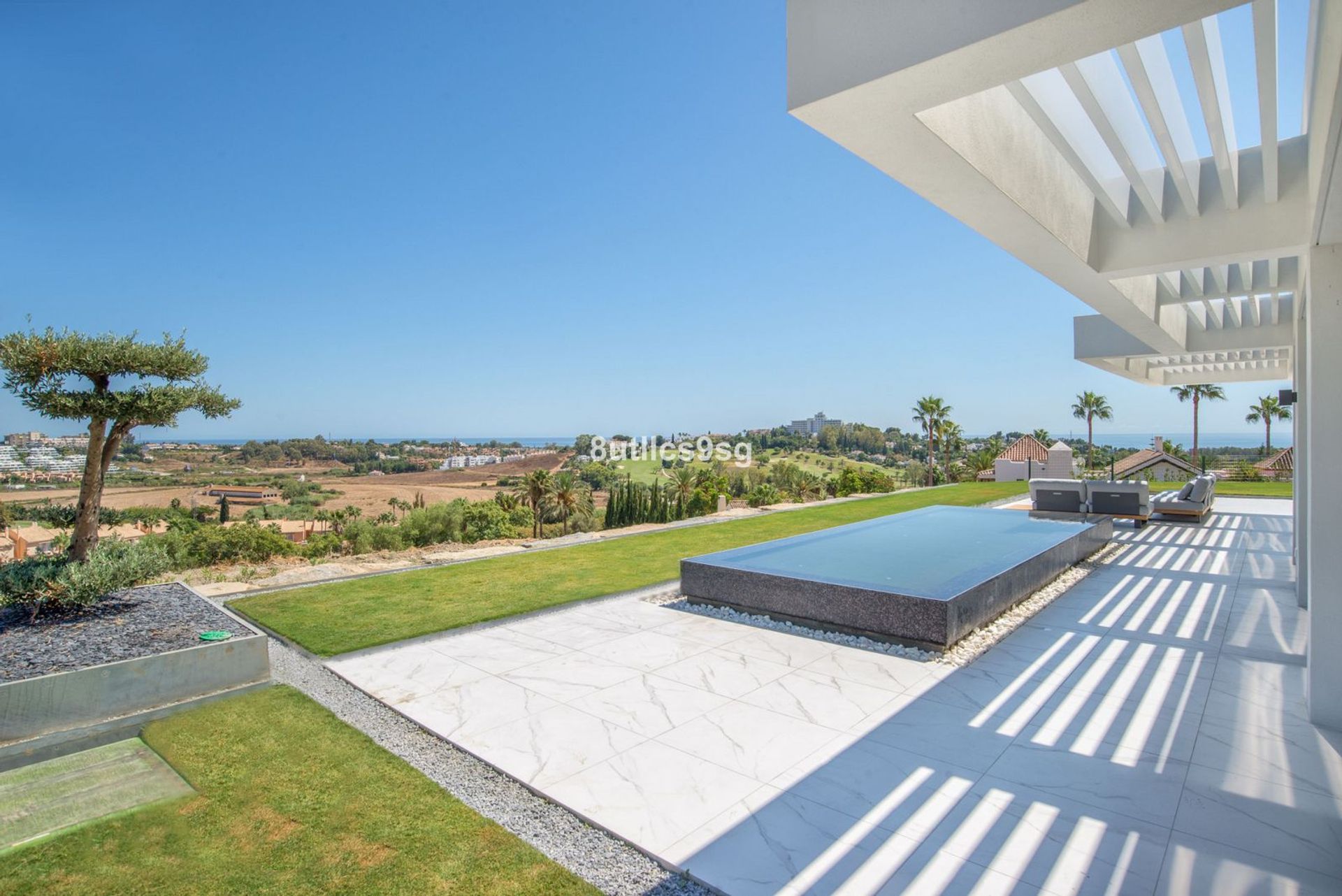 House in Benahavís, Andalusia 11748324