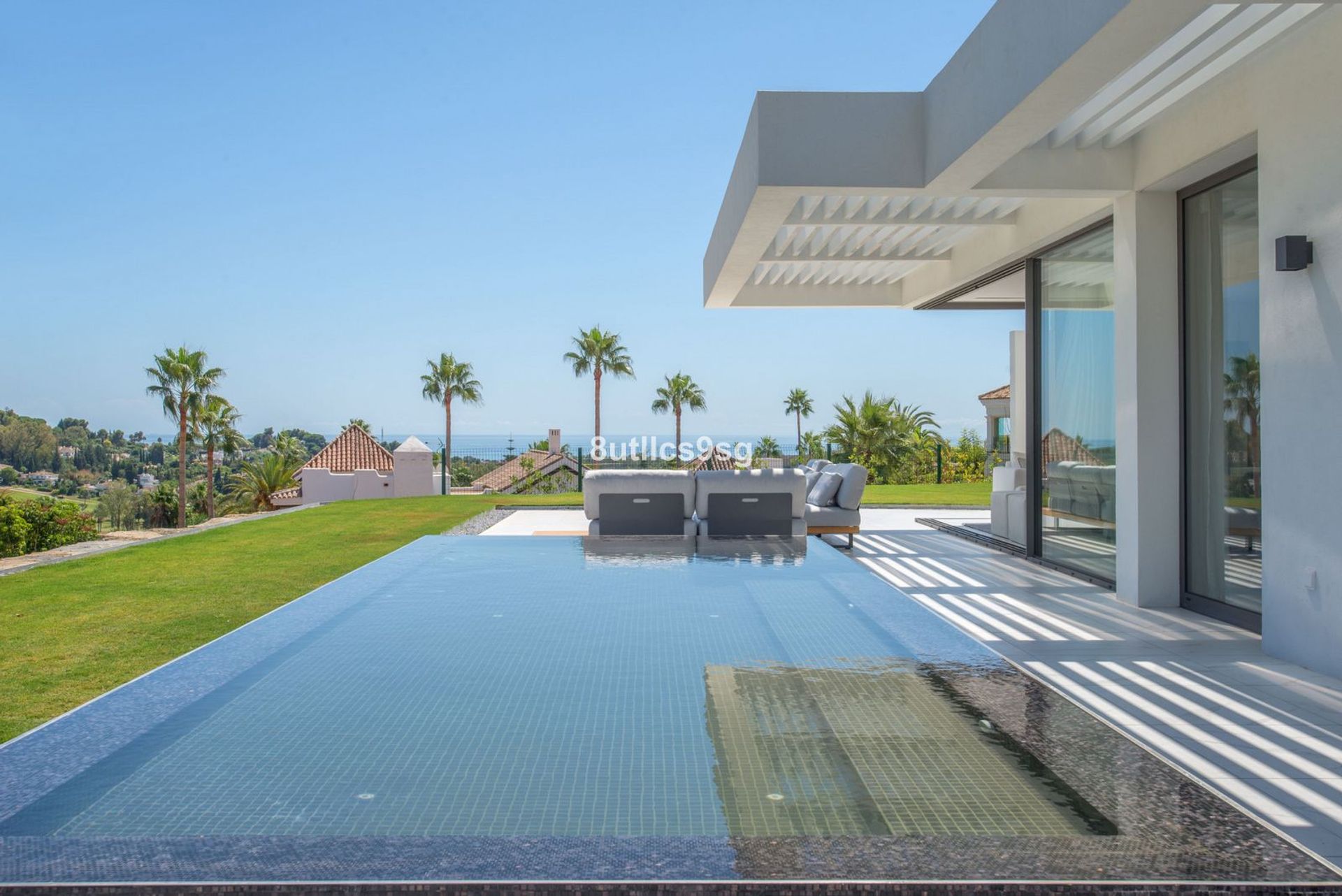 House in Benahavís, Andalusia 11748324