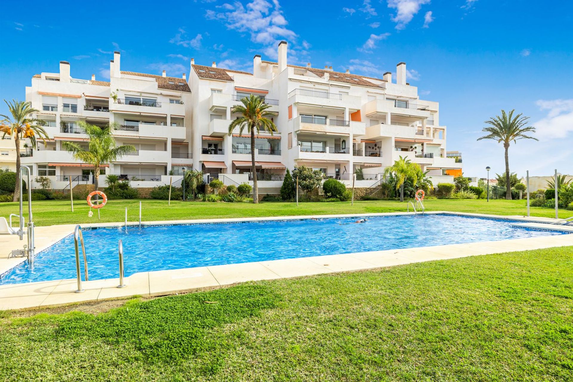 Condominio en Benalmádena, Andalucía 11748351