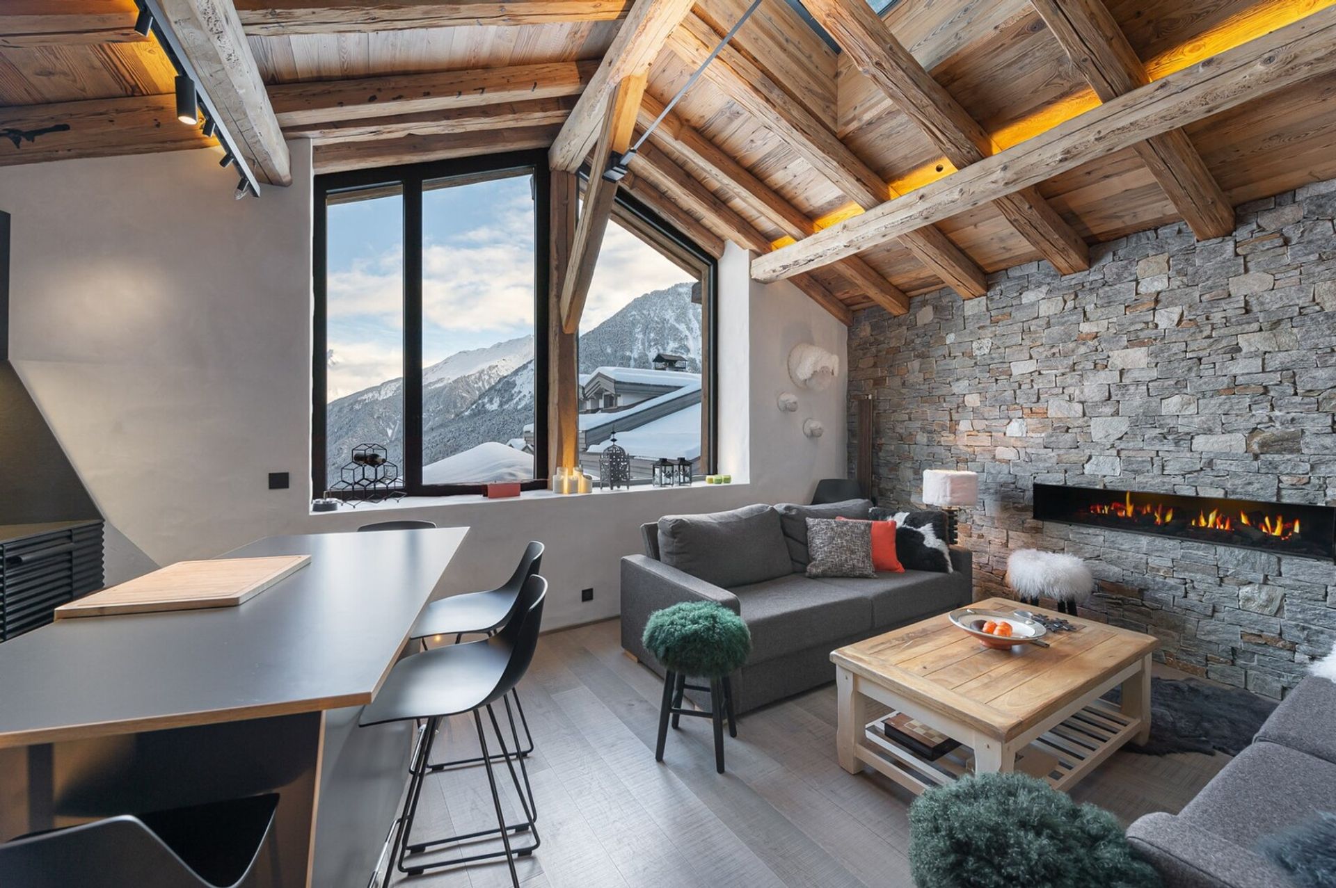 Talo sisään Courchevel, Auvergne-Rhône-Alpes 11748605