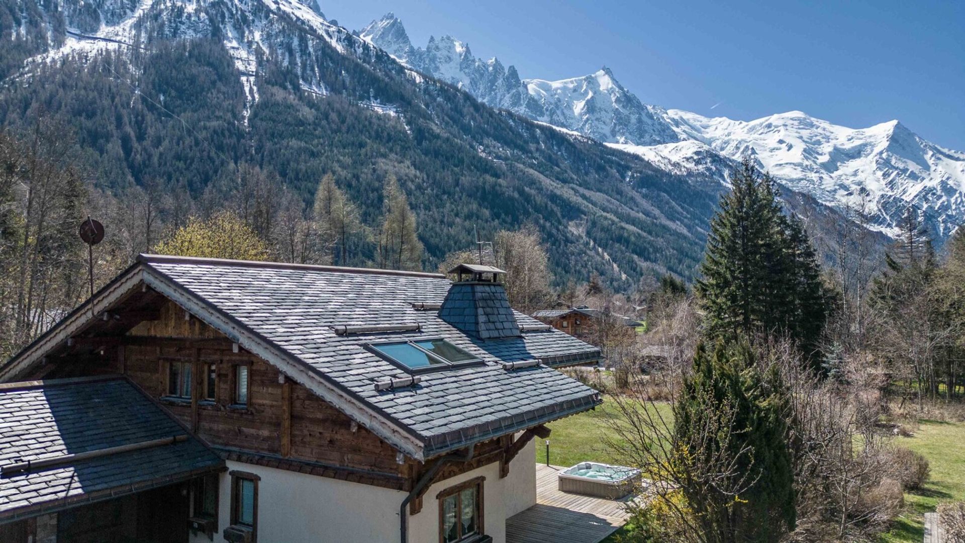 casa en Chamonix-Mont-Blanc, Auvergne-Rhône-Alpes 11748672