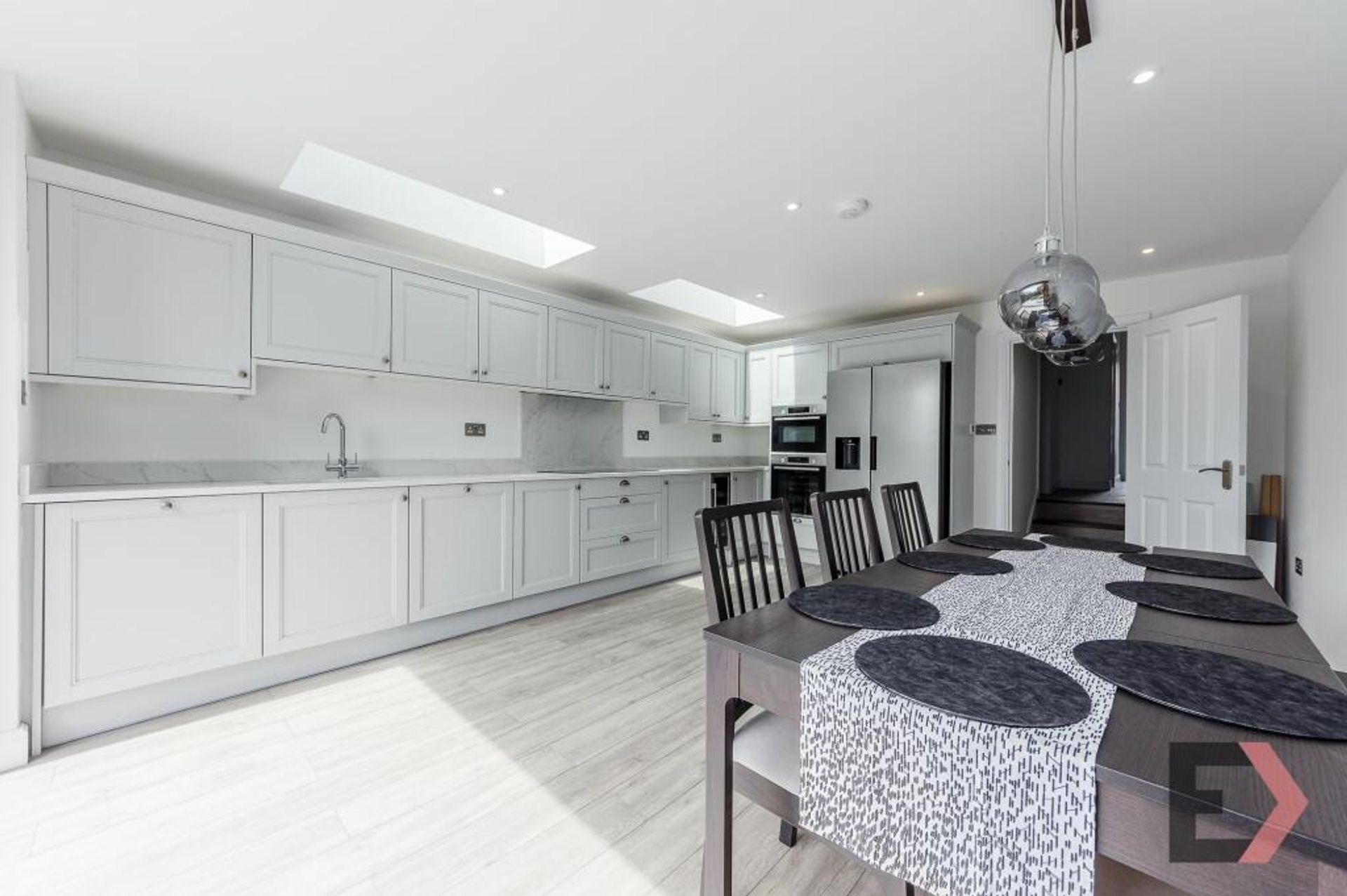 casa en Fin de Elmers, bromley 11748897