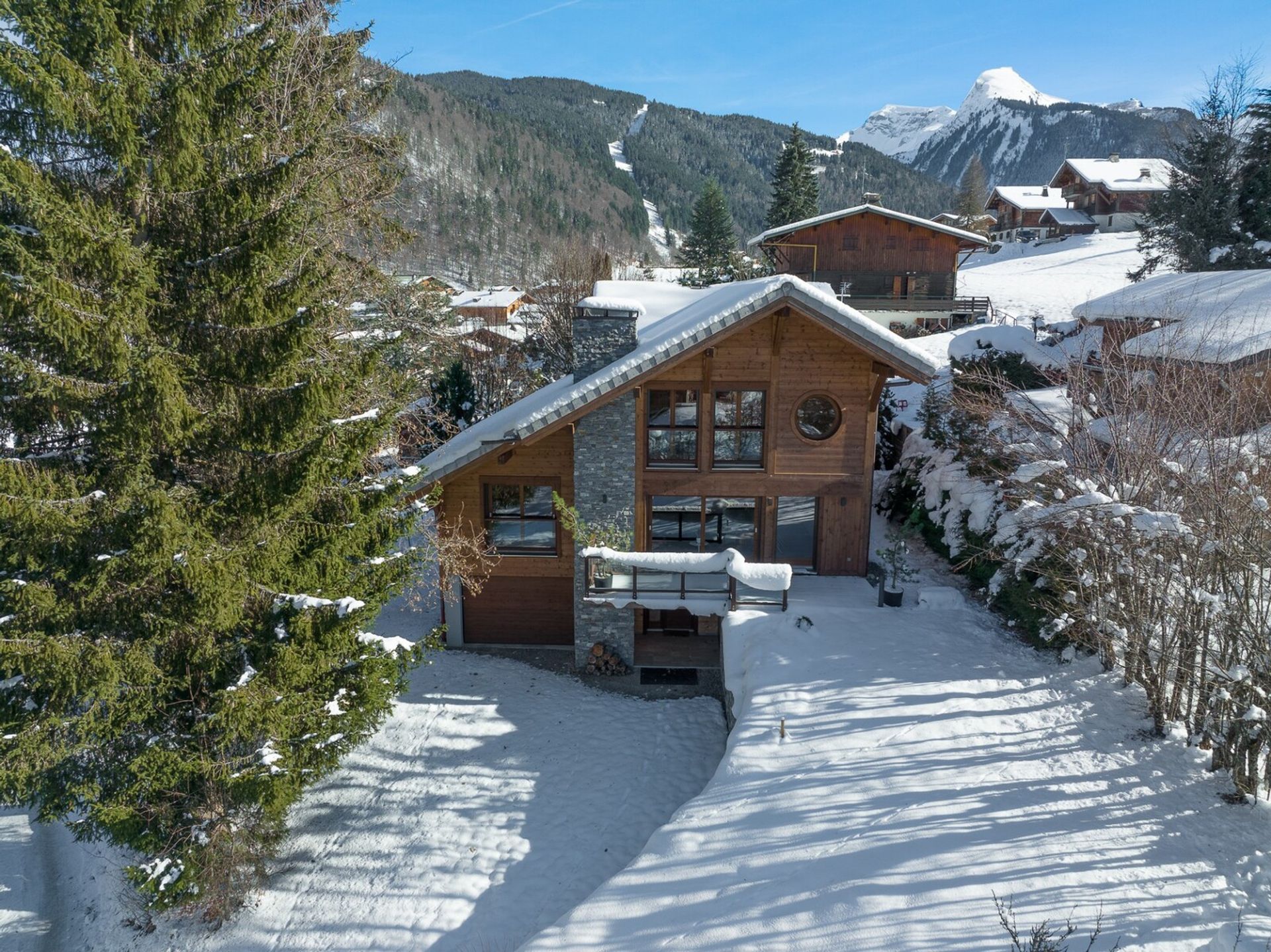 Dom w Morzine, Owernia-Rodan-Alpy 11748992