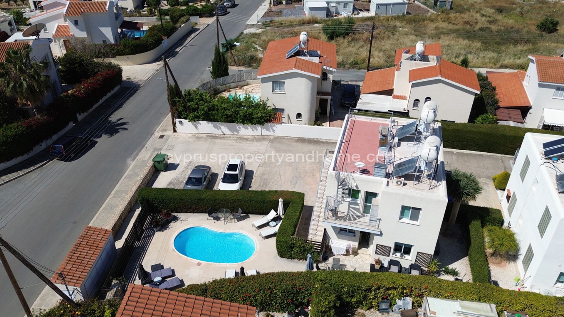 Condominium dans Peyia, Paphos 11749053