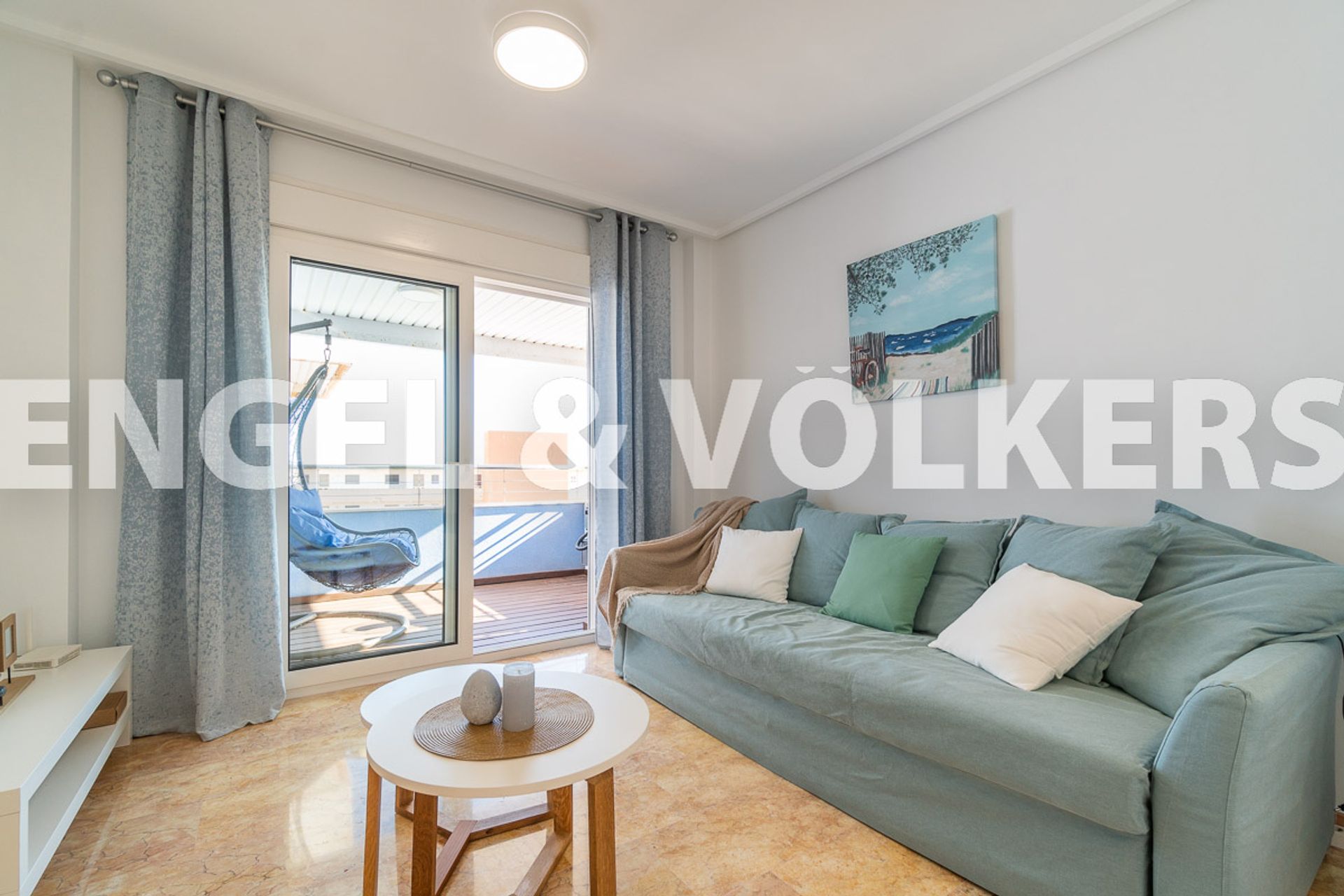 Condominium in Torrevieja, Valencian Community 11749777