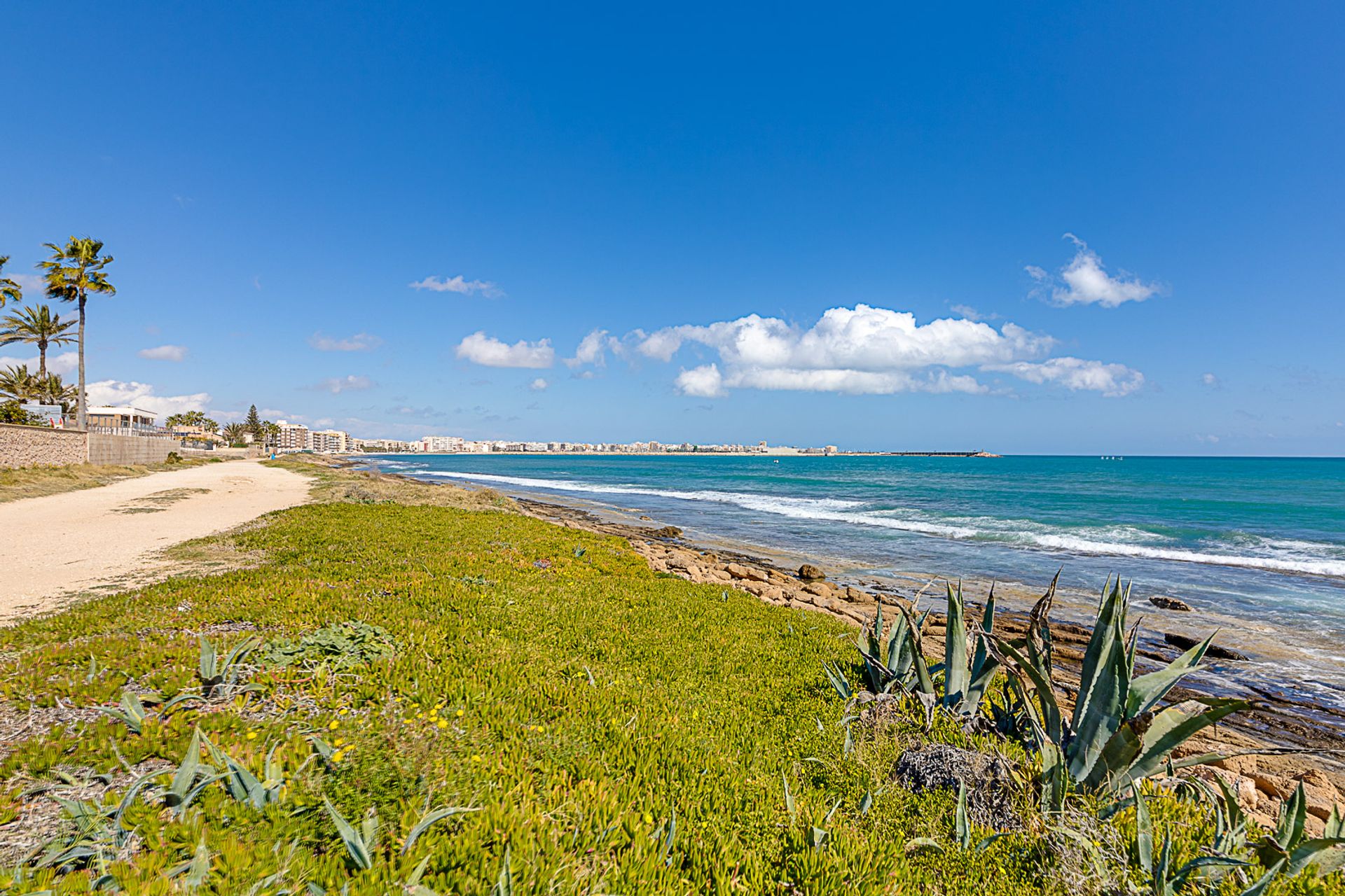 집 에 Torrevieja, Valencian Community 11749807