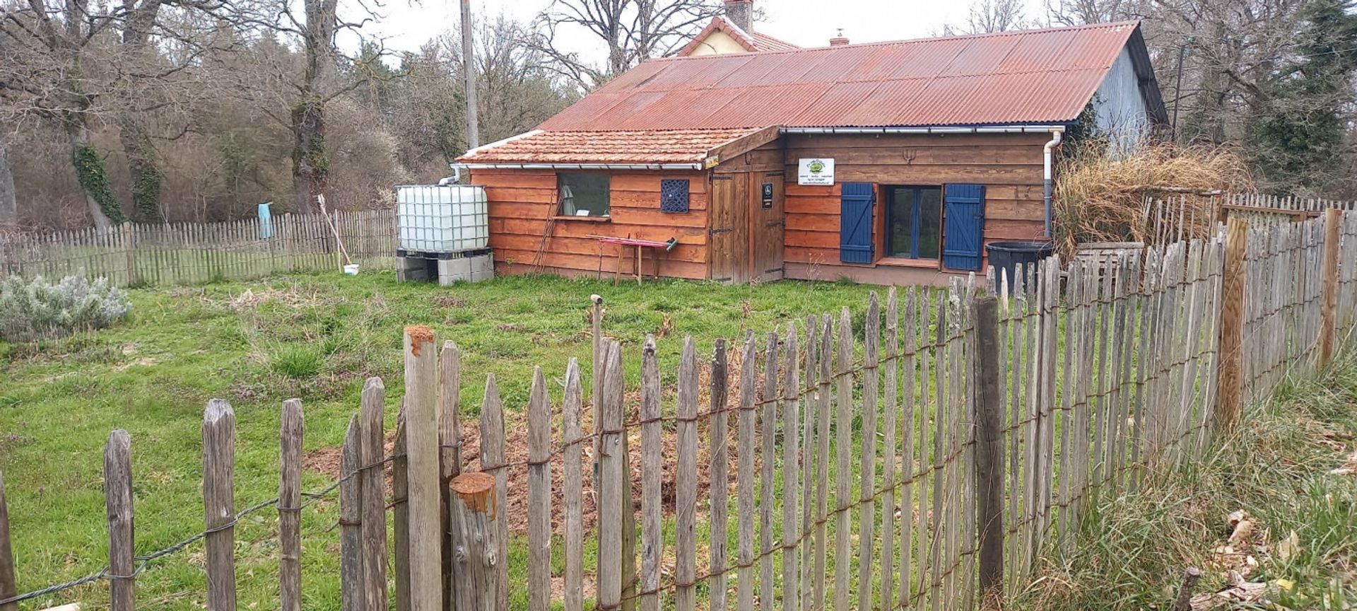 Andere im Cérilly, Auvergne-Rhône-Alpes 11749987