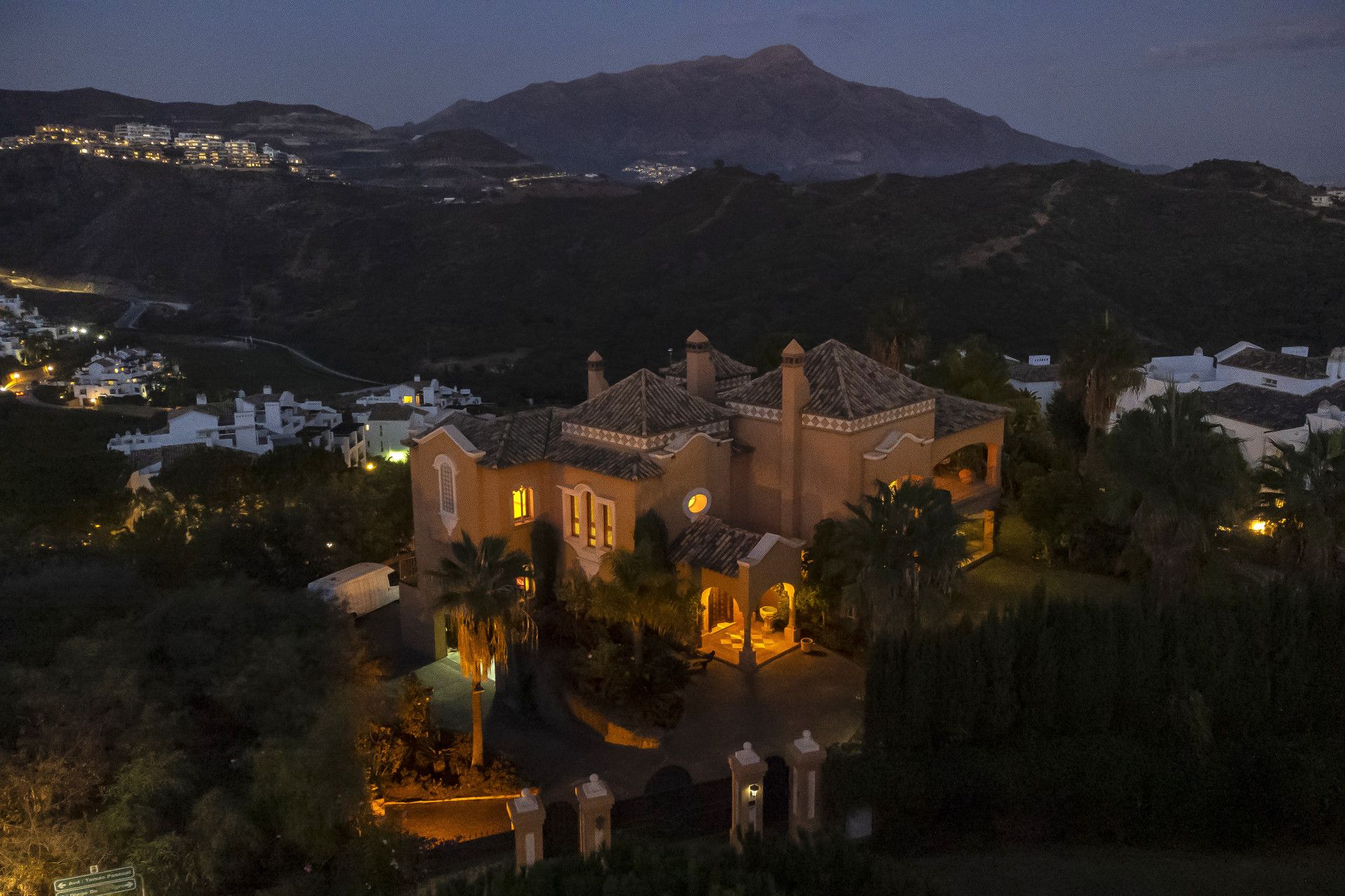 Huis in Benahavís, Andalucía 11750395