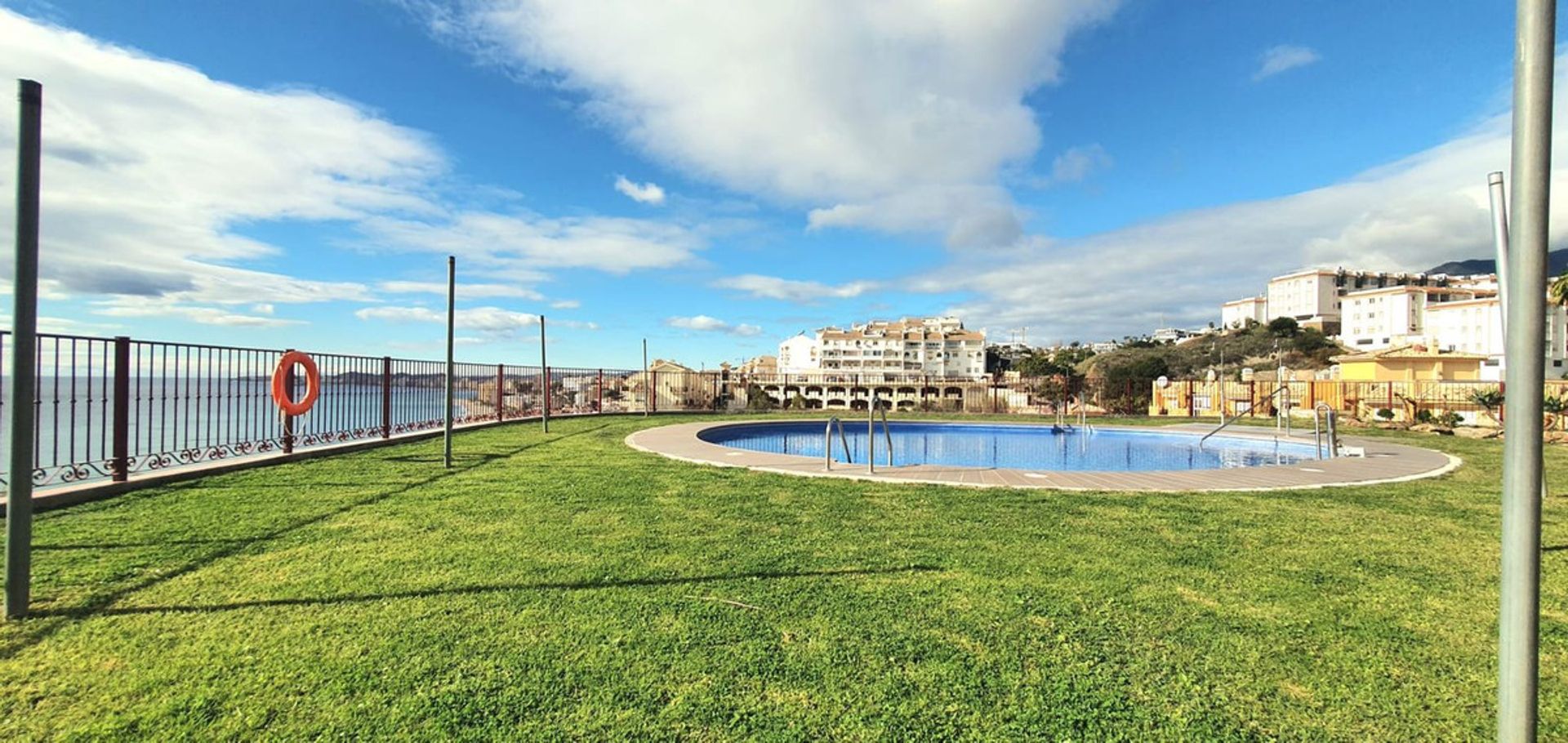 Condominio nel Benalmádena, Andalusia 11750662