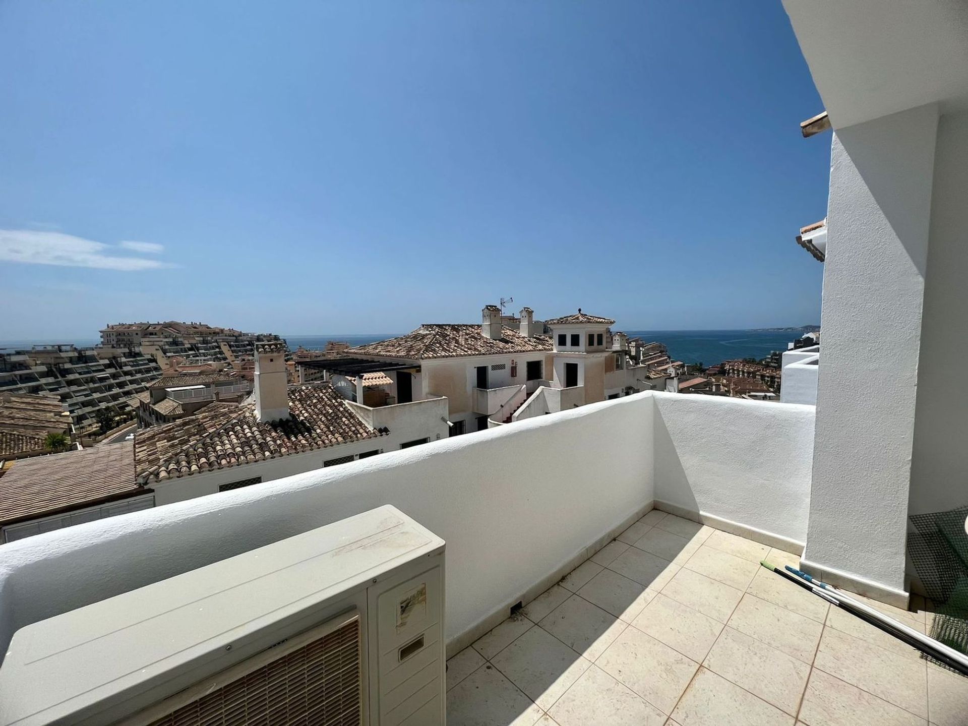 Condominio nel Benalmádena, Andalusia 11750709