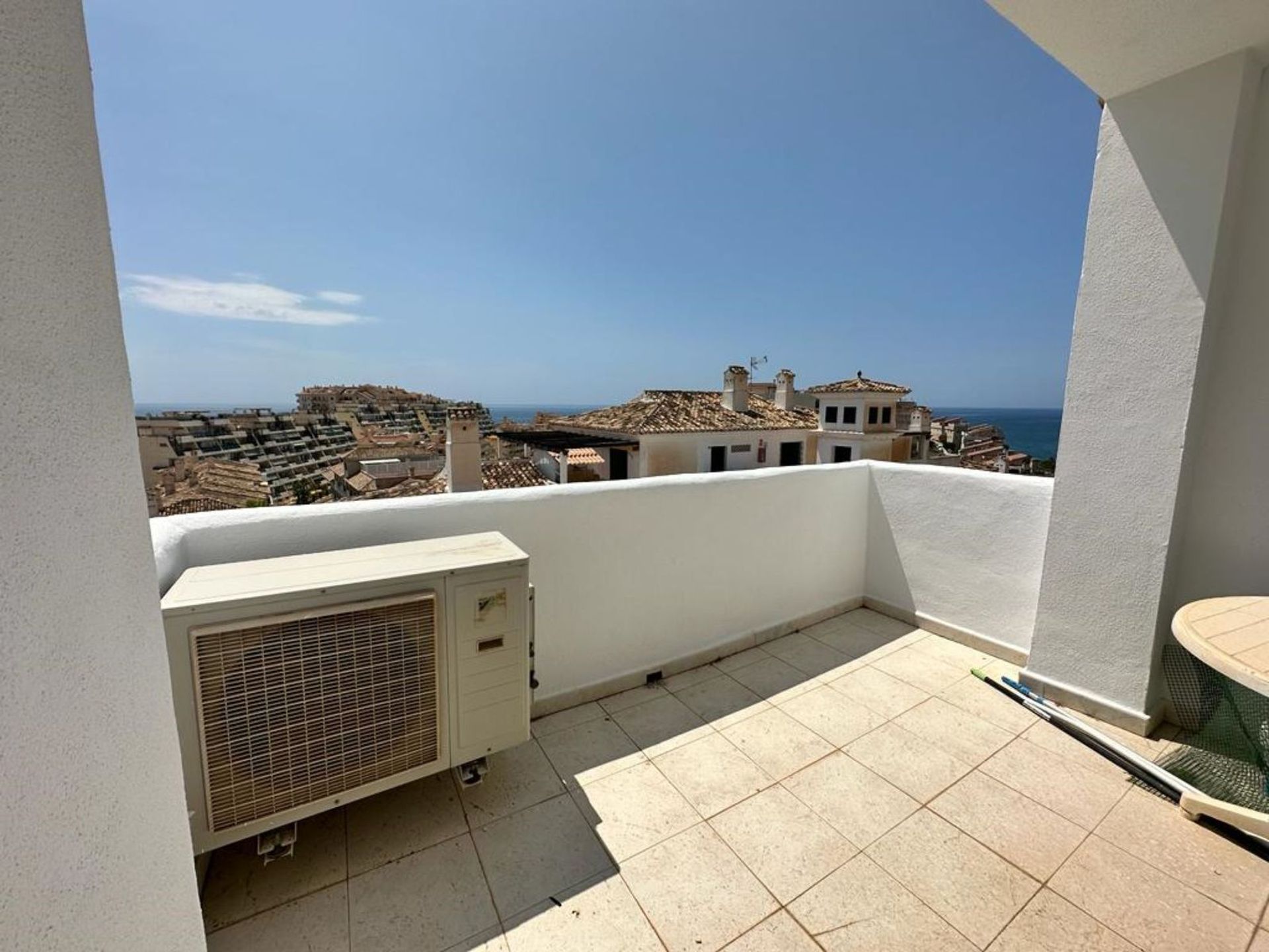 Condominio nel Benalmádena, Andalusia 11750709