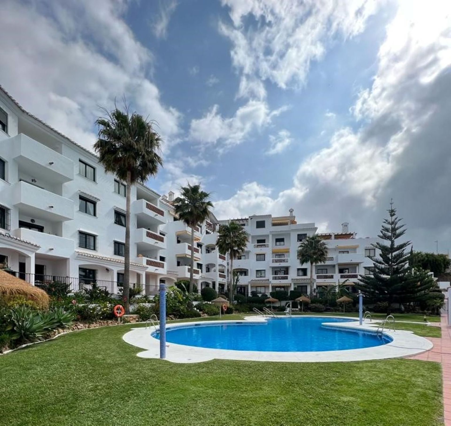 Condominio en Benalmádena, Andalucía 11750709