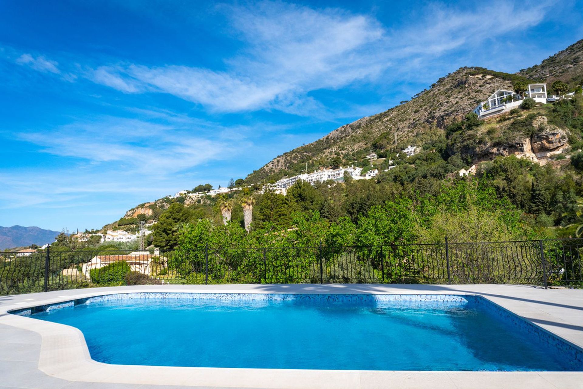 σπίτι σε Mijas, Andalusia 11750744