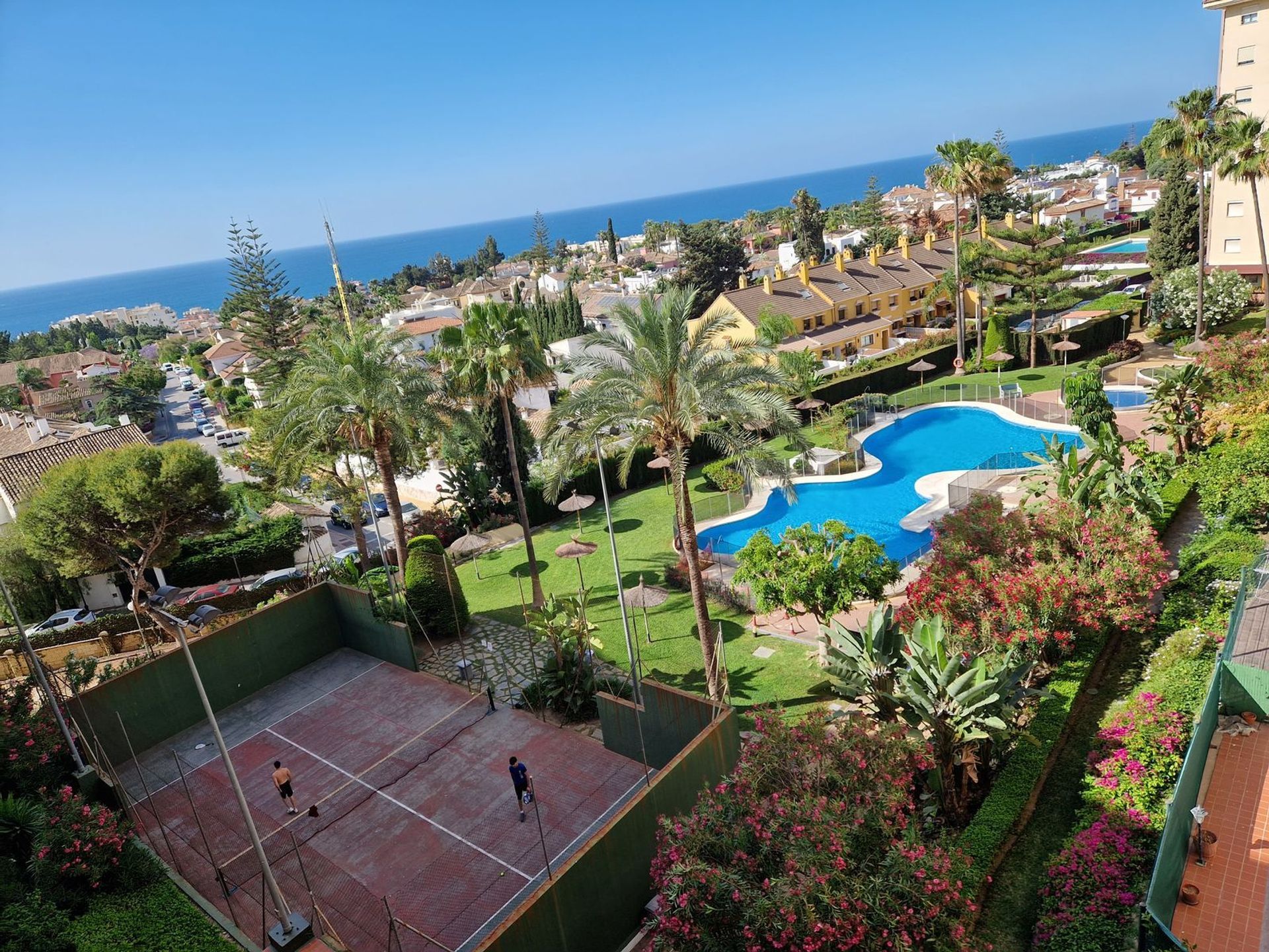 Condominium in Marbella, Andalusia 11750913