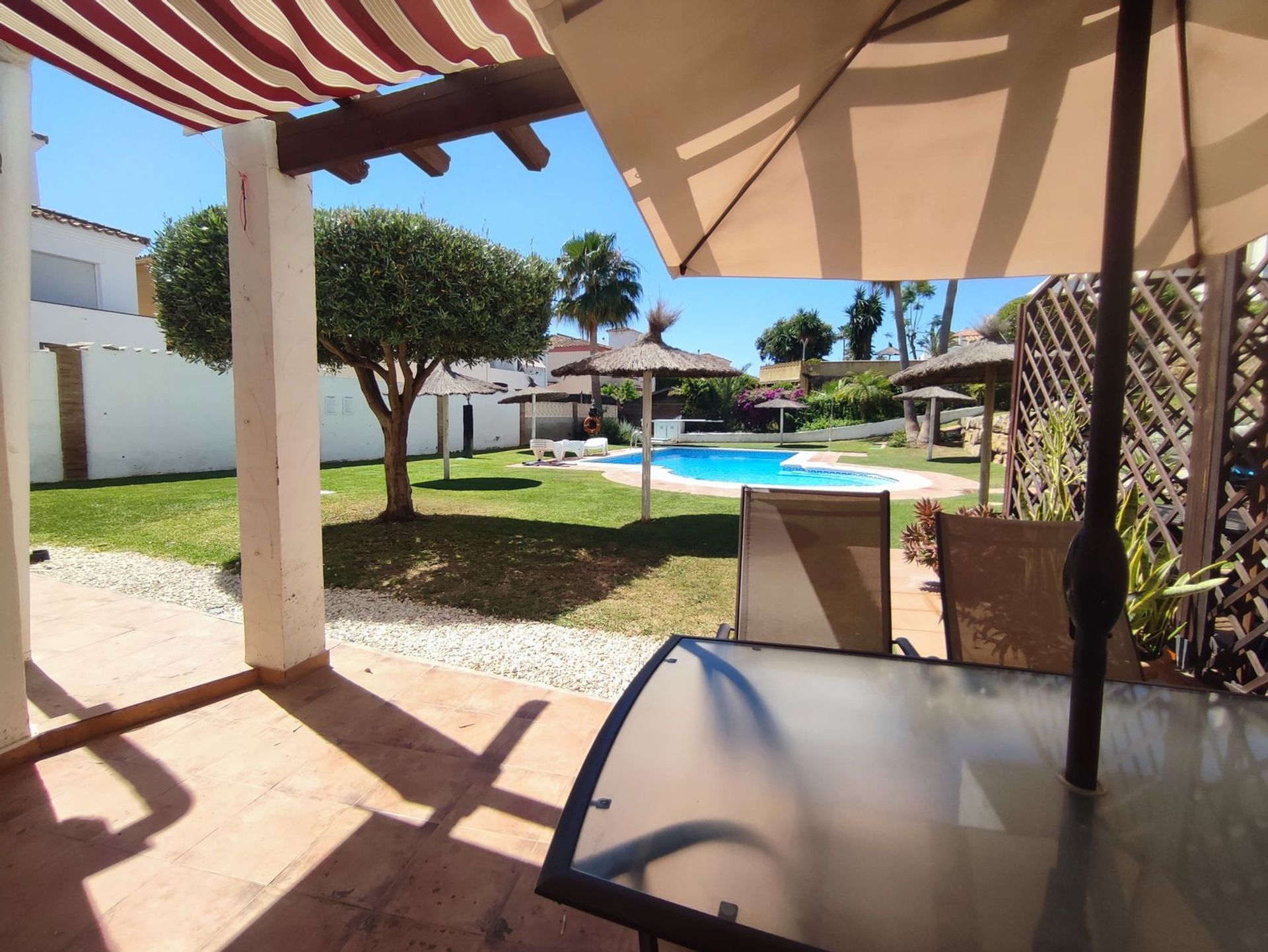 Condominio nel La Duquesa, Andalucía 11750924