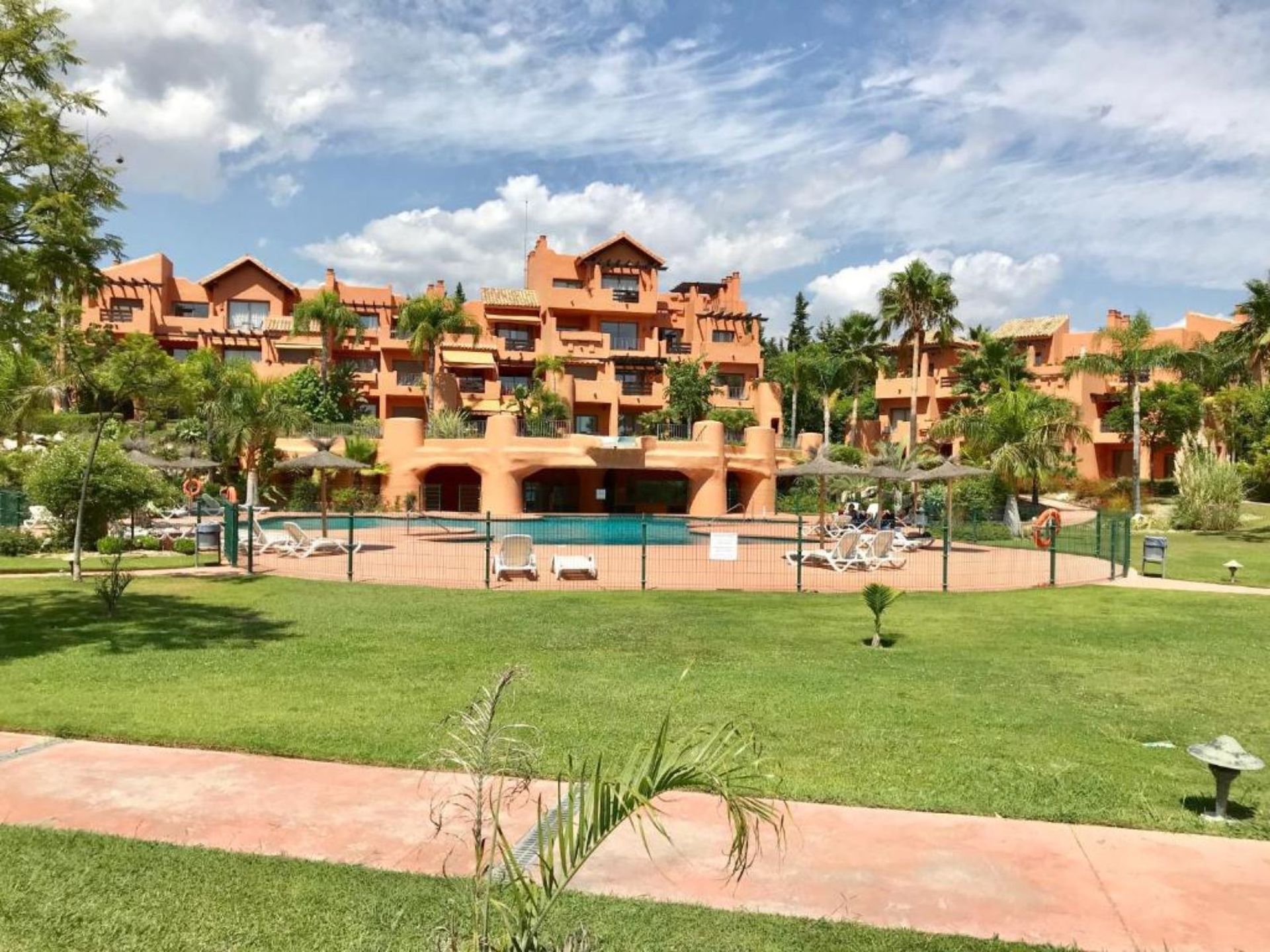 Condominium in Marbella, Andalusia 11750980