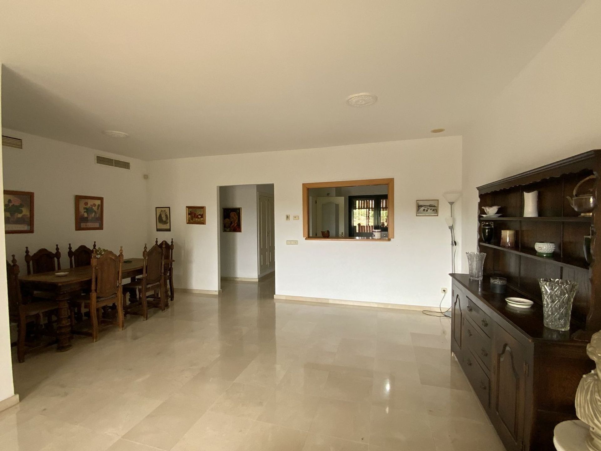 Condominium in Marbella, Andalusia 11751040