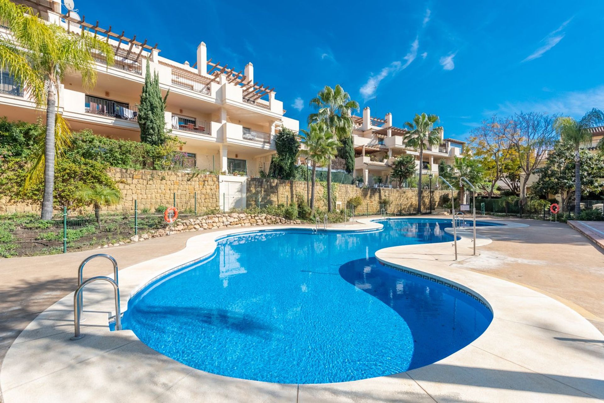 Condominio nel Marbella, Andalucía 11751302