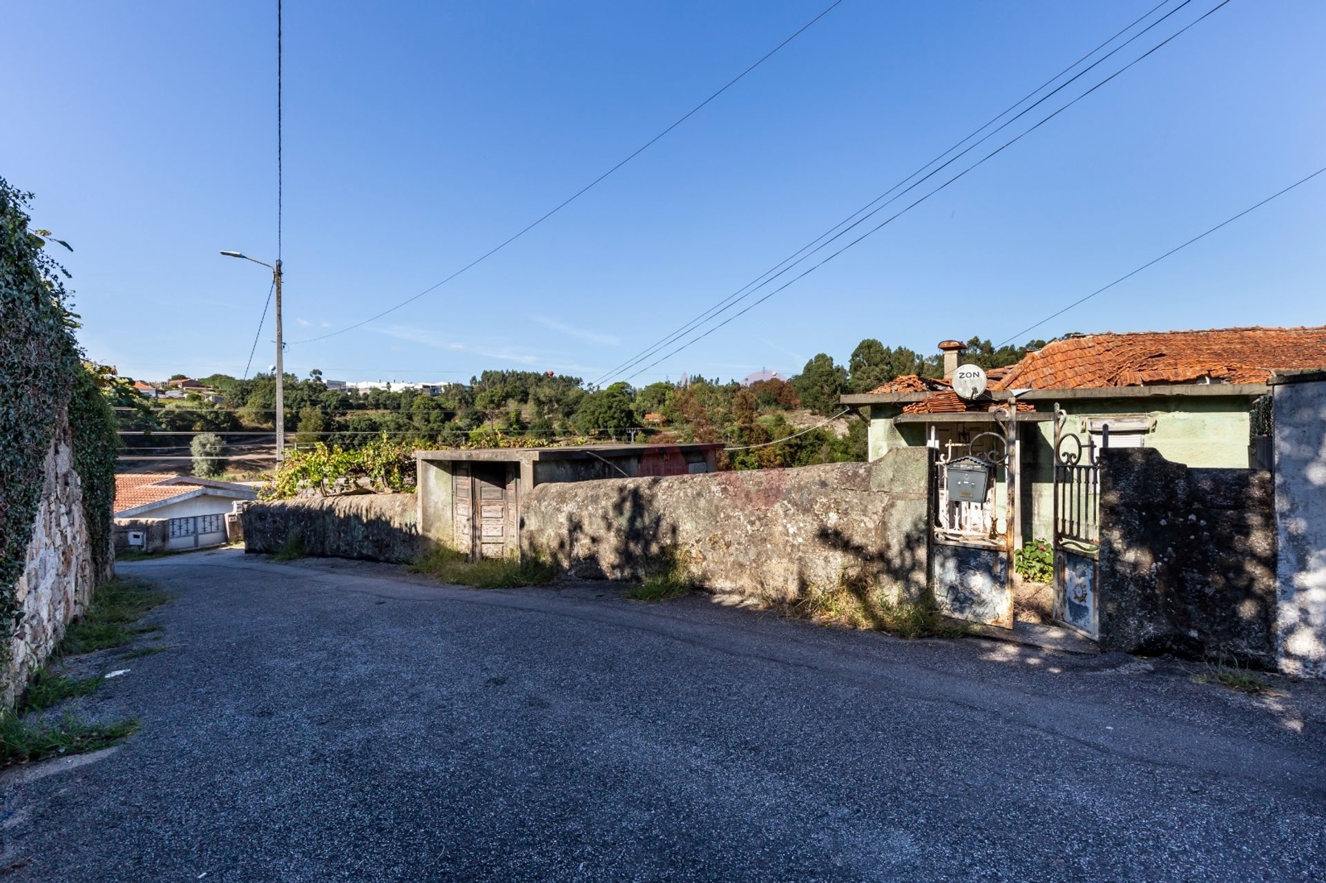 Hus i , Porto District 11751435